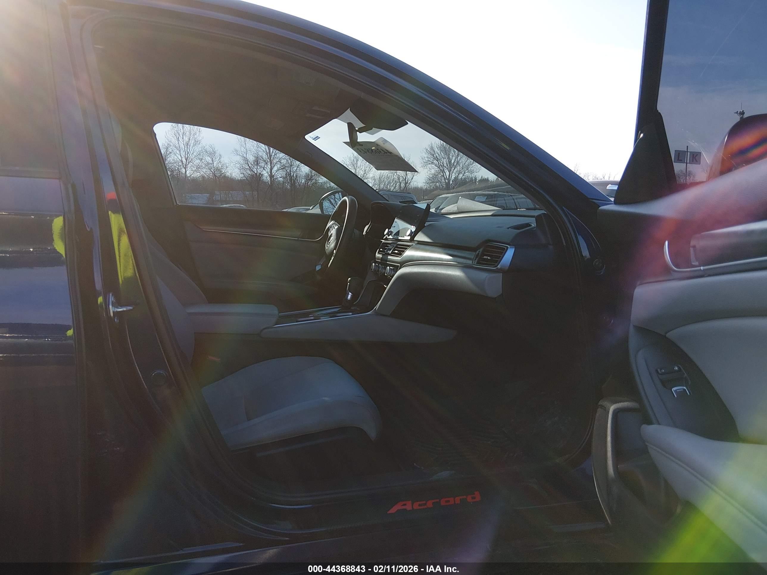HONDA ACCORD image 5