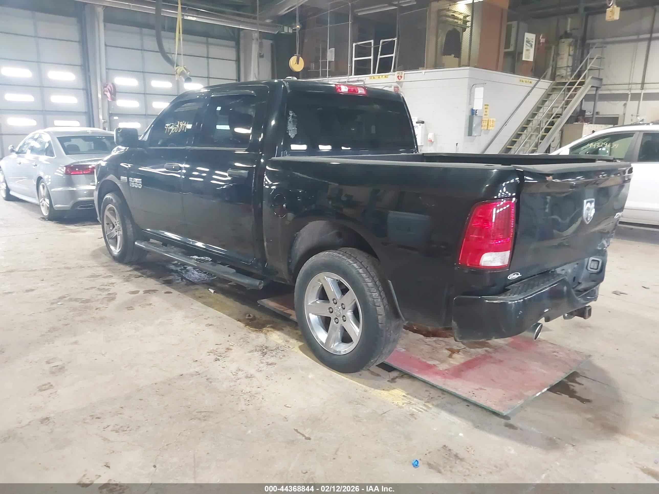 RAM 1500 image 3
