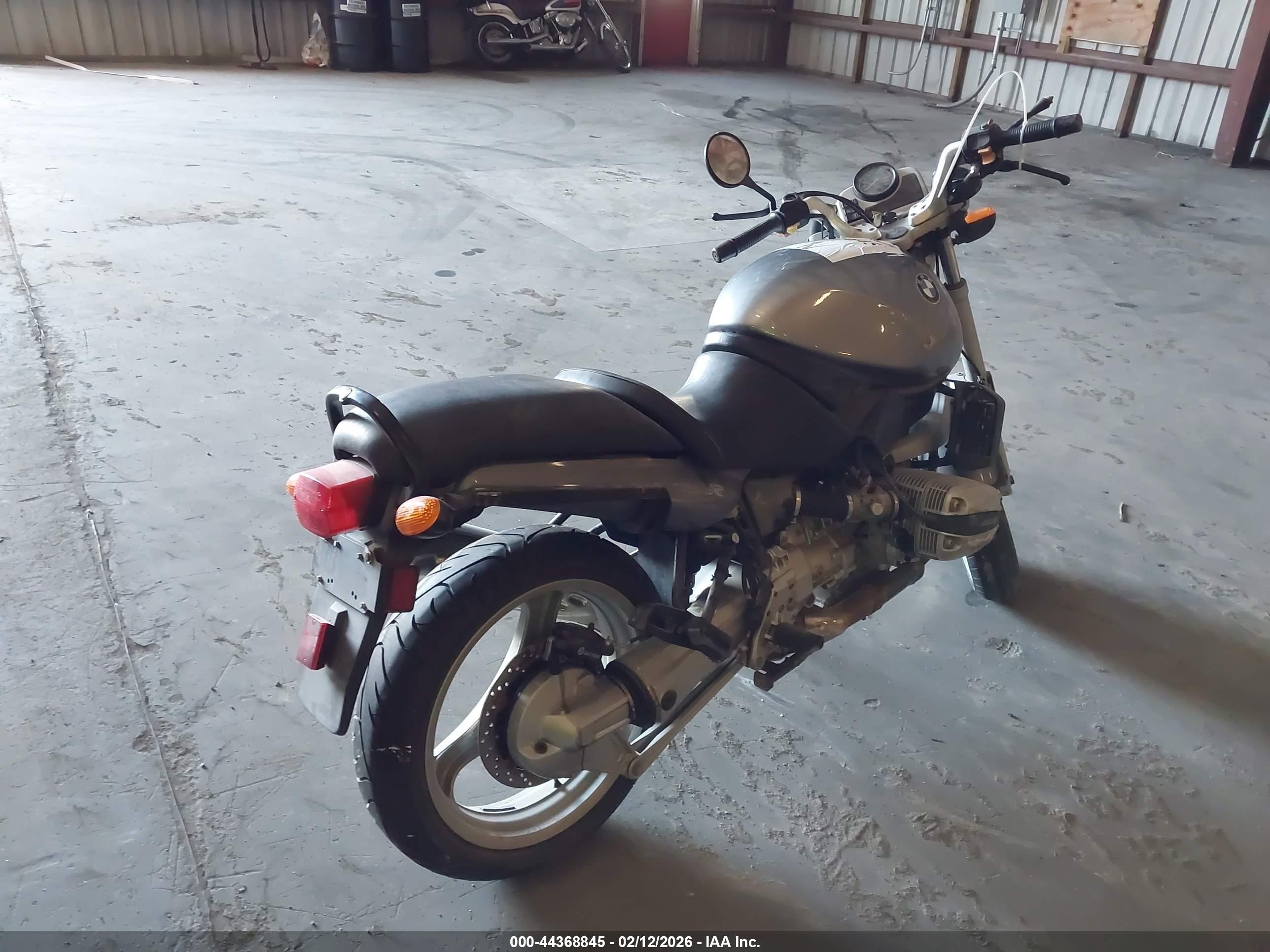 BMW R1100 image 4