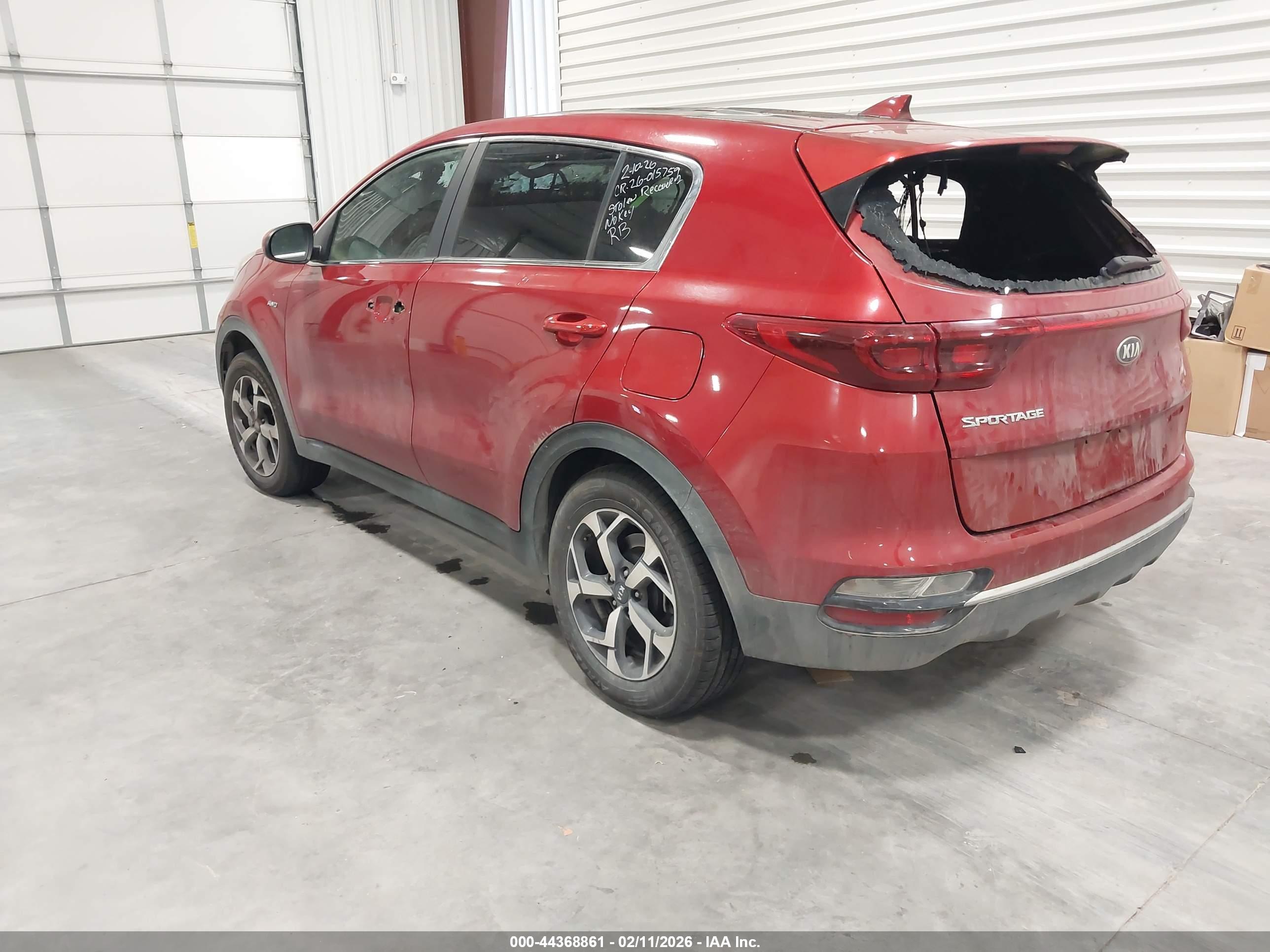 KIA SPORTAGE image 3