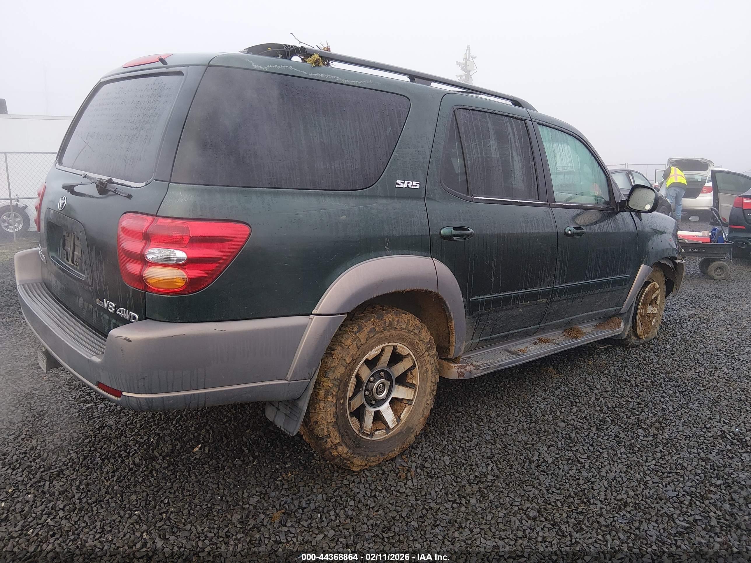 TOYOTA SEQUOIA image 4