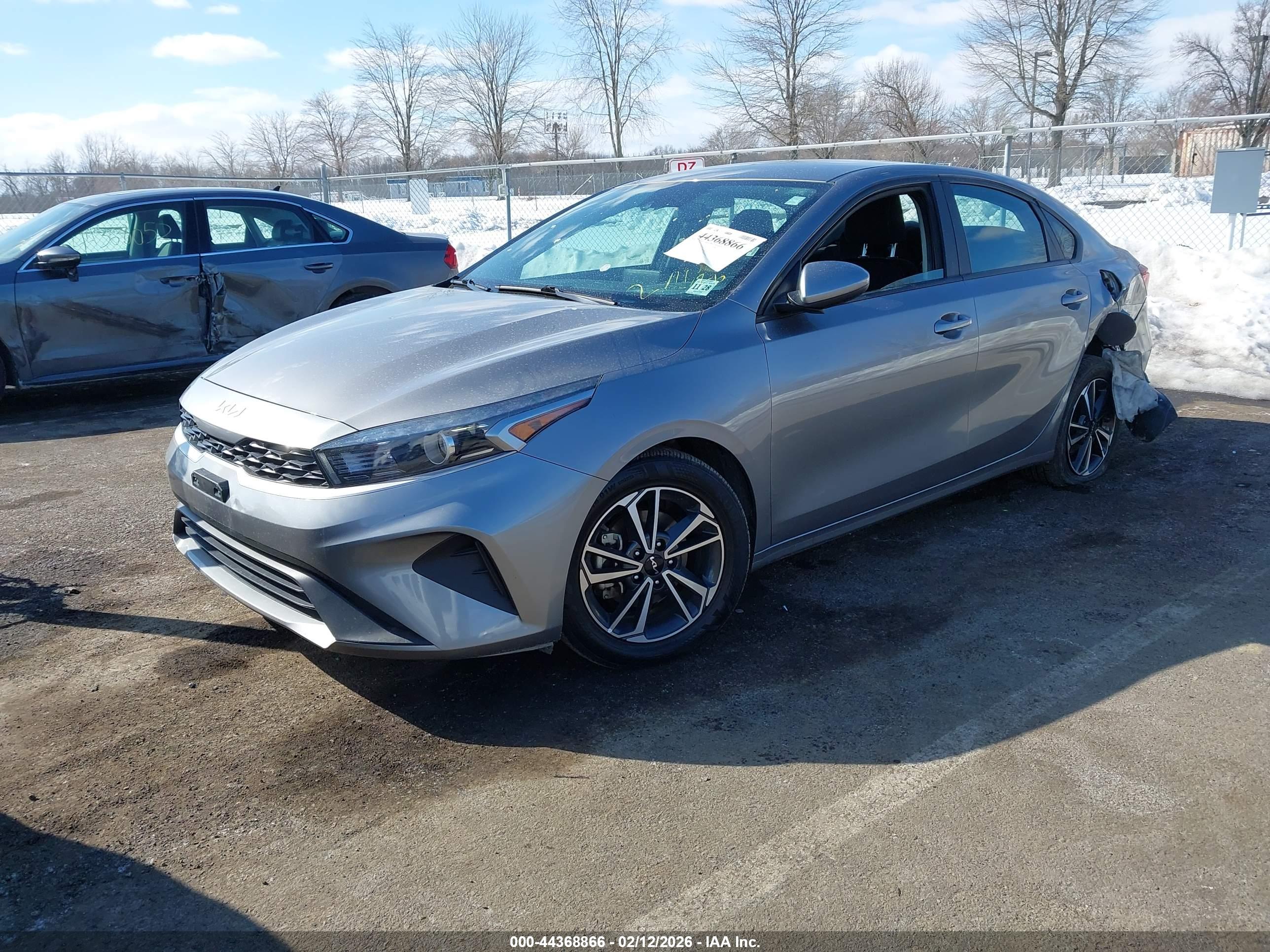 KIA FORTE image 2