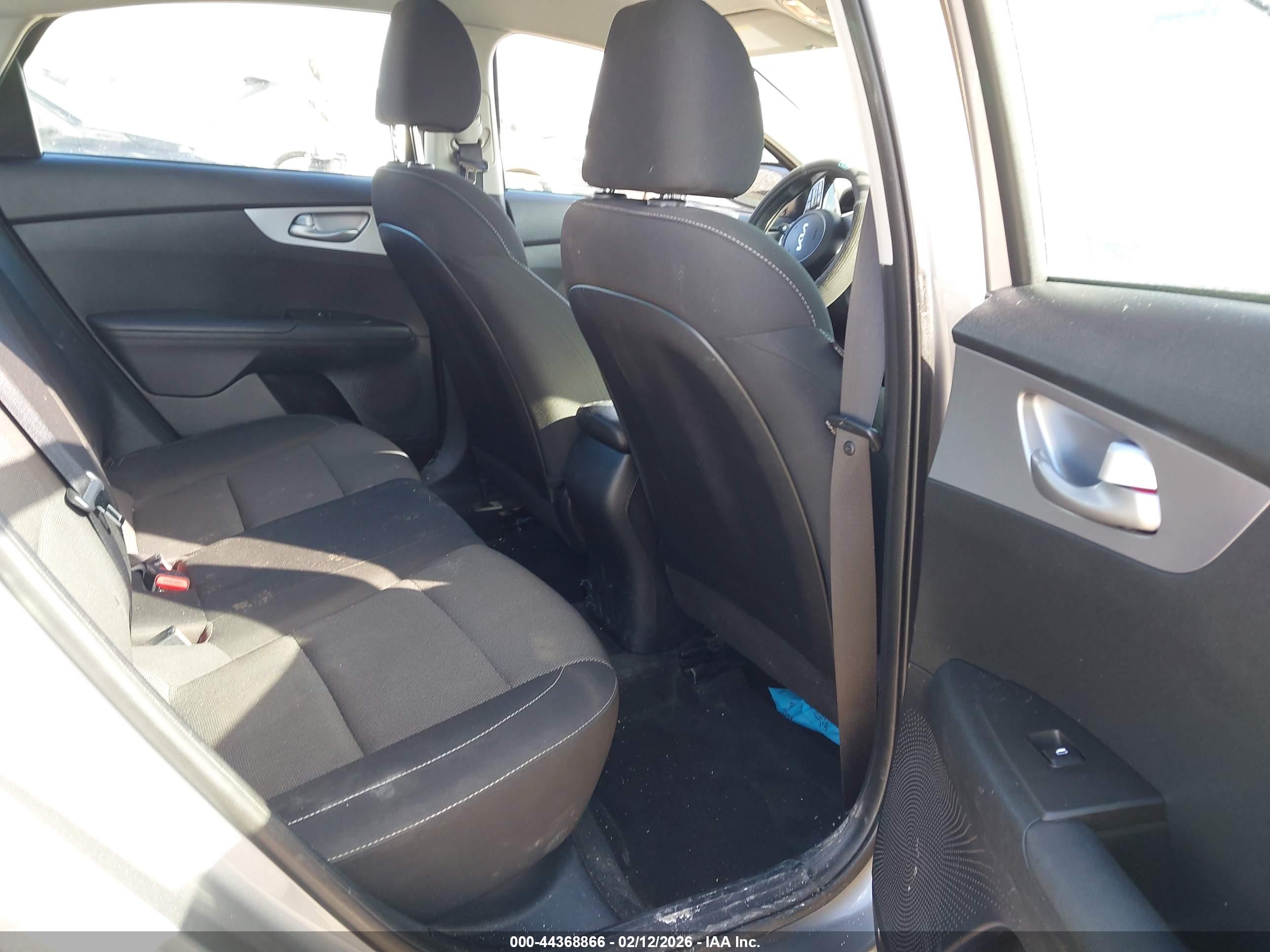 KIA FORTE image 8