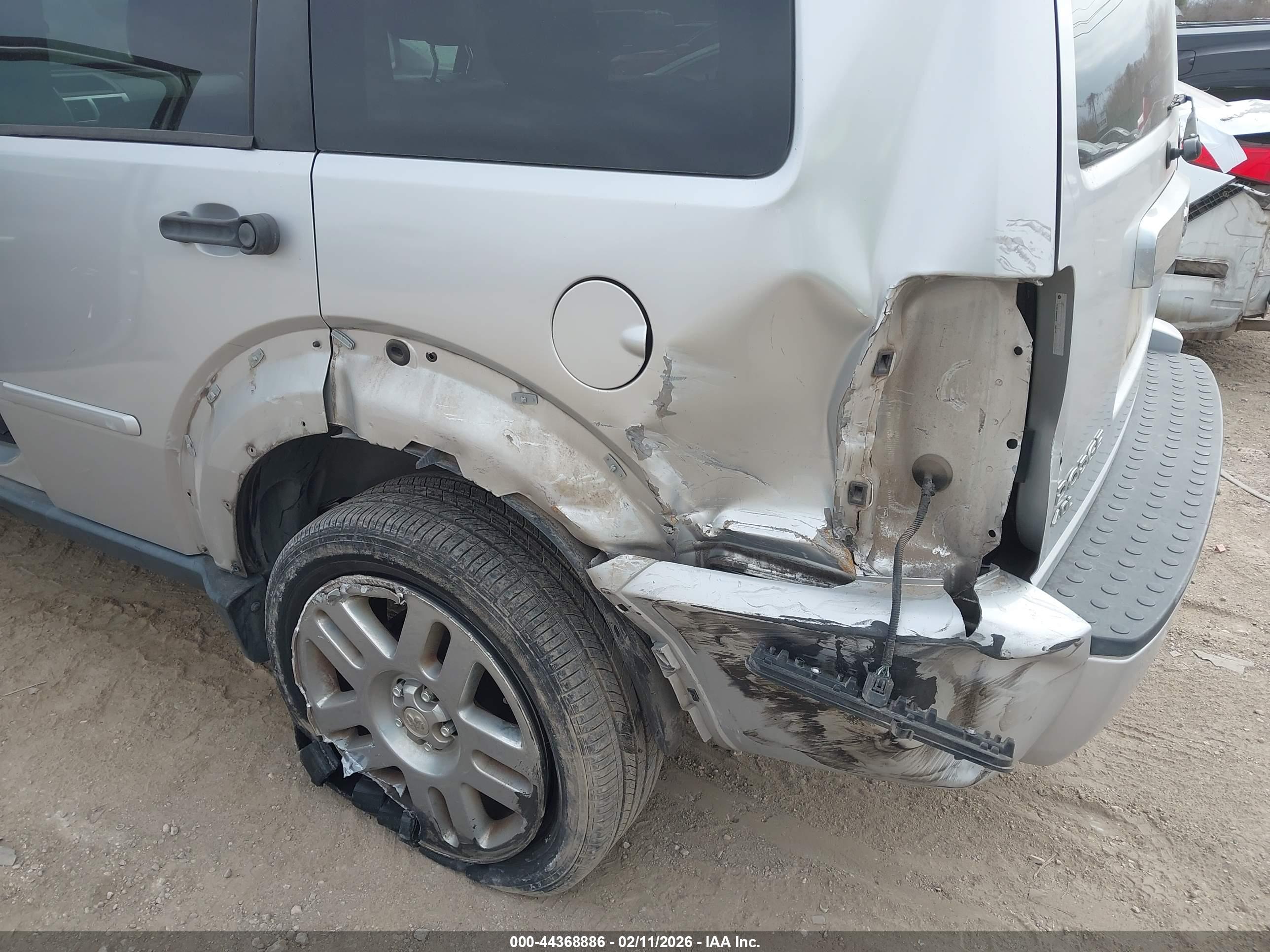 DODGE NITRO image 6