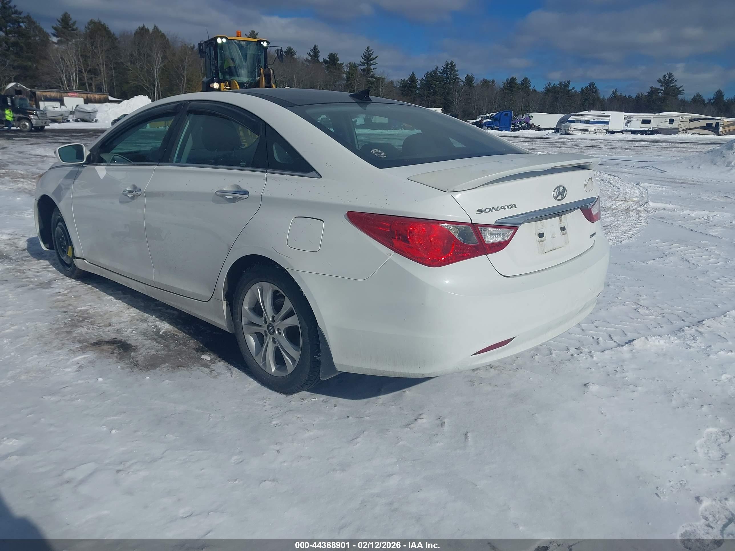 HYUNDAI SONATA image 3