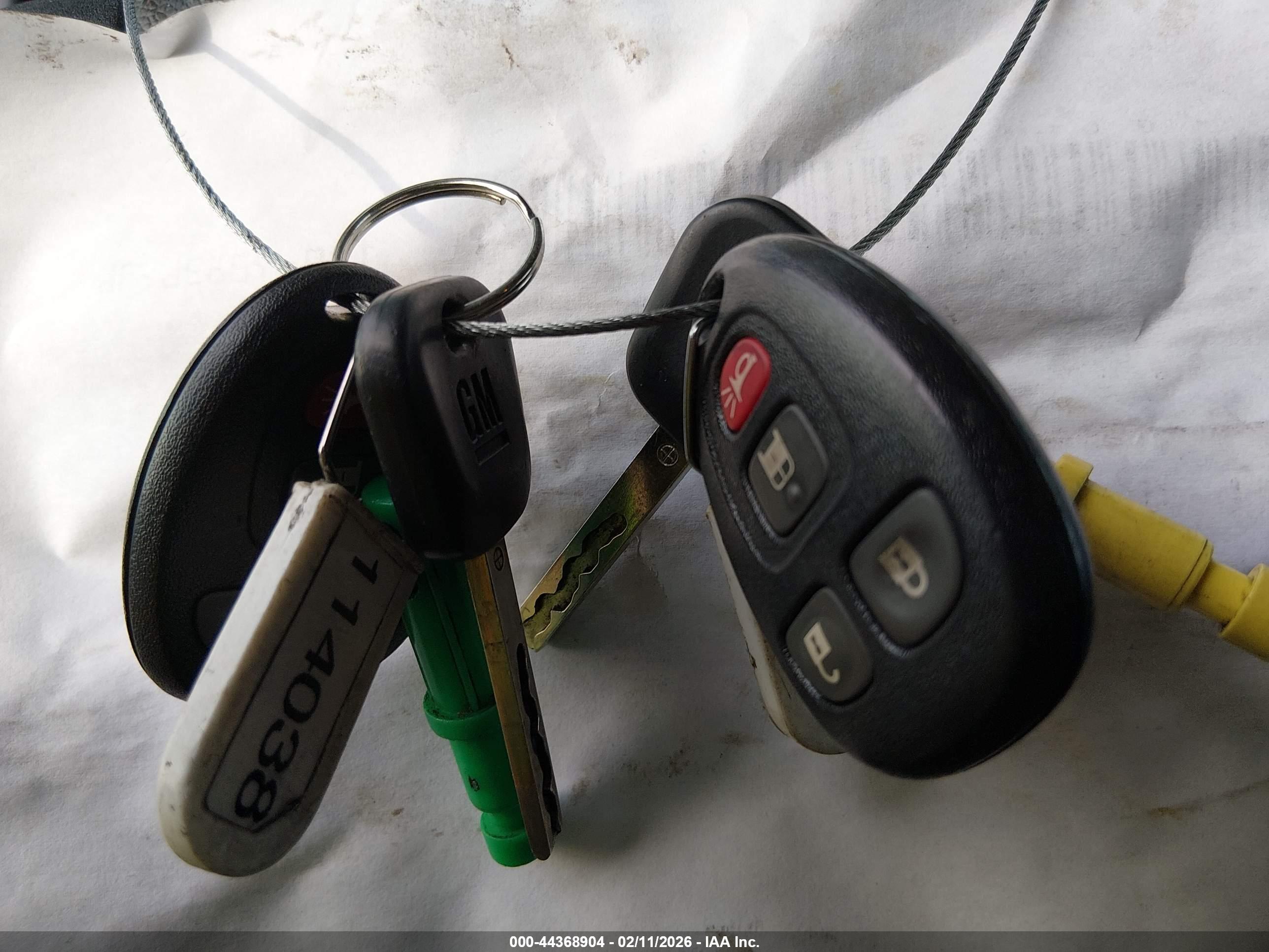 CHEVROLET EXPRESS image 11
