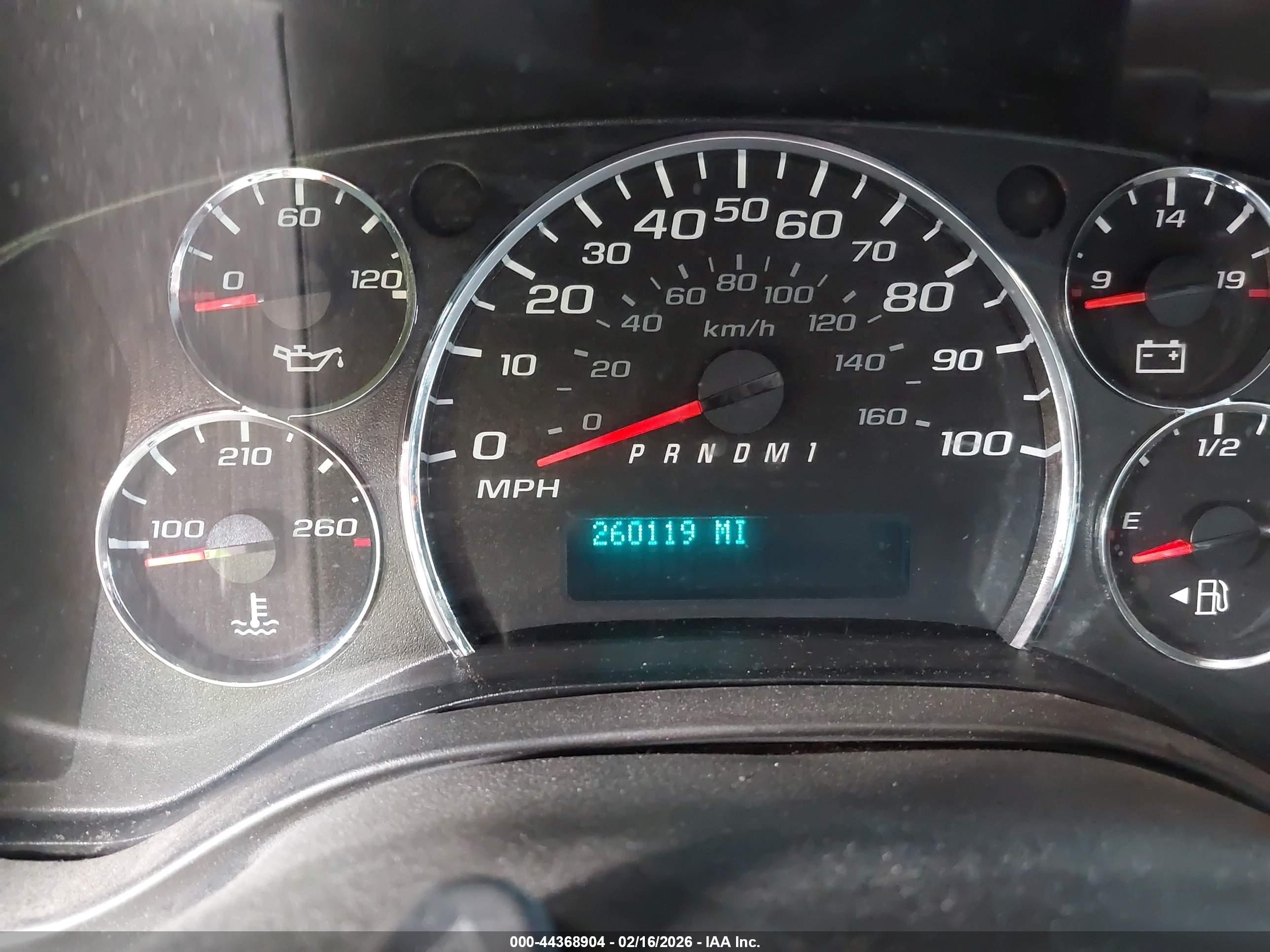 CHEVROLET EXPRESS image 7