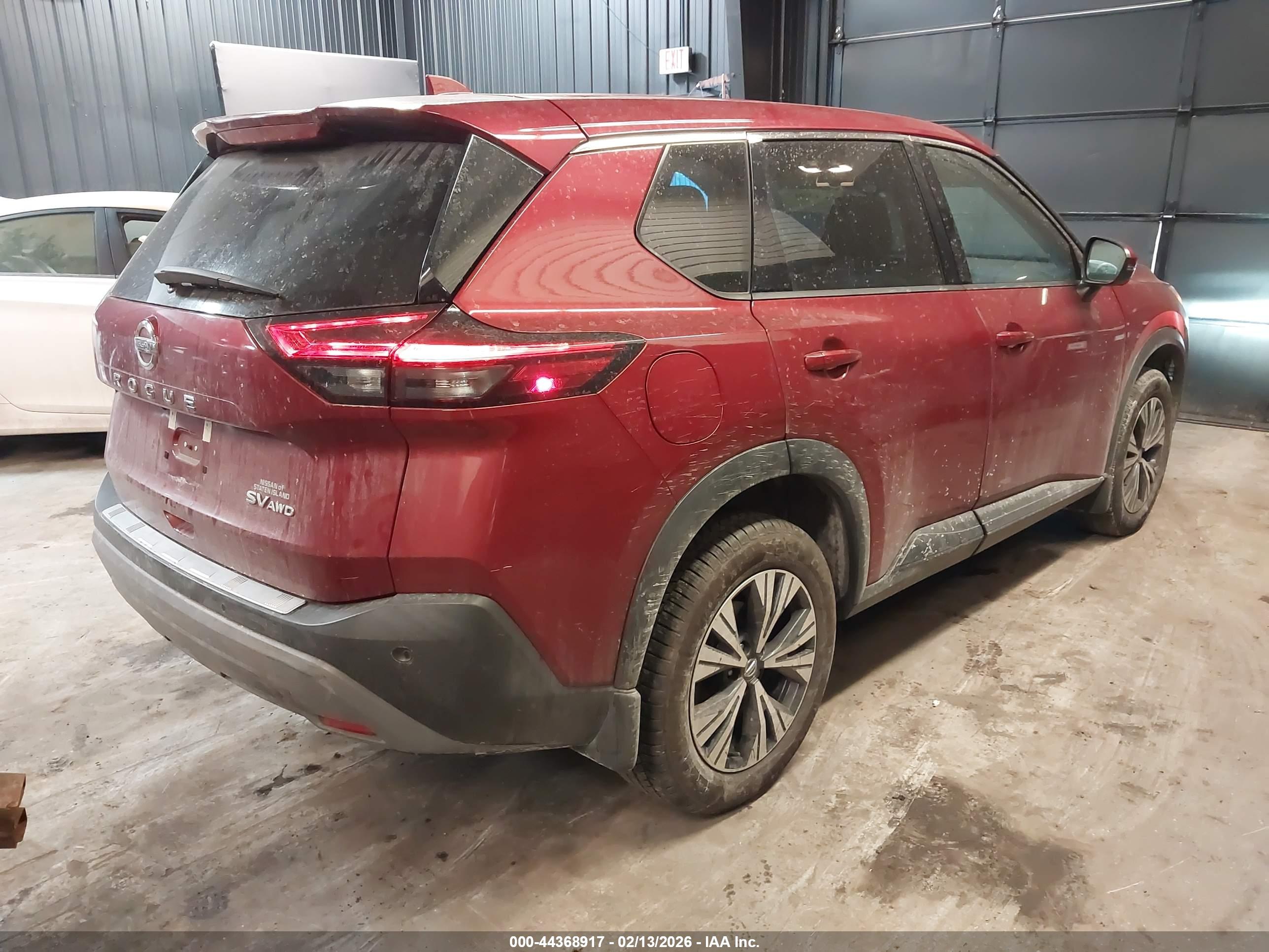 NISSAN ROGUE image 4