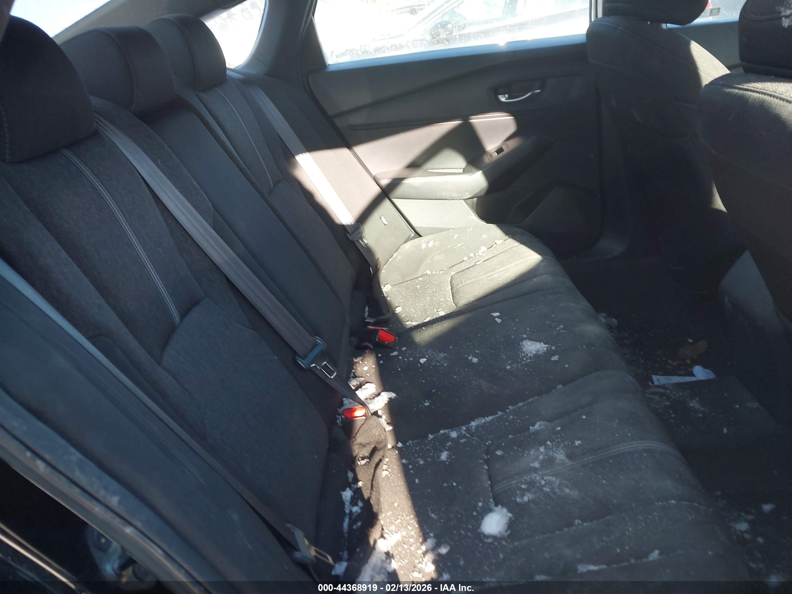 HONDA ACCORD image 8