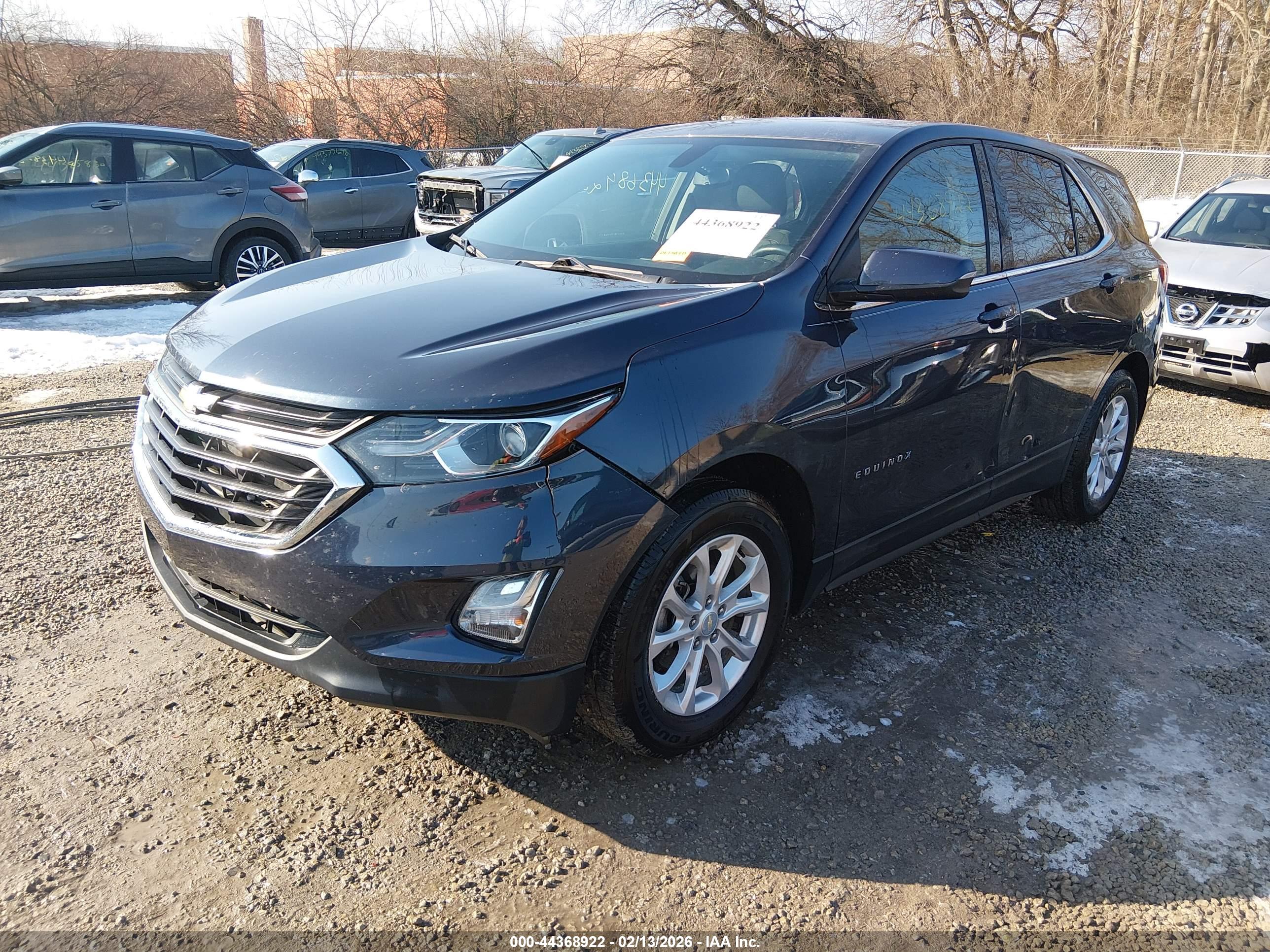 CHEVROLET EQUINOX image 2