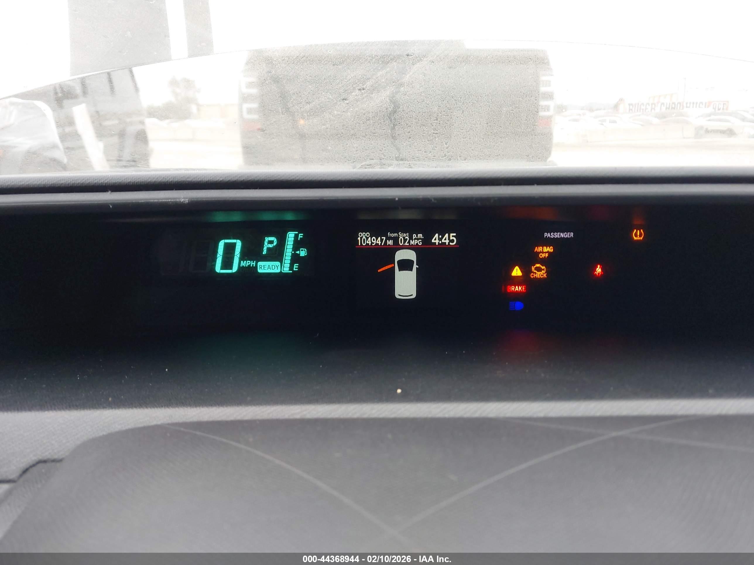TOYOTA PRIUS image 7