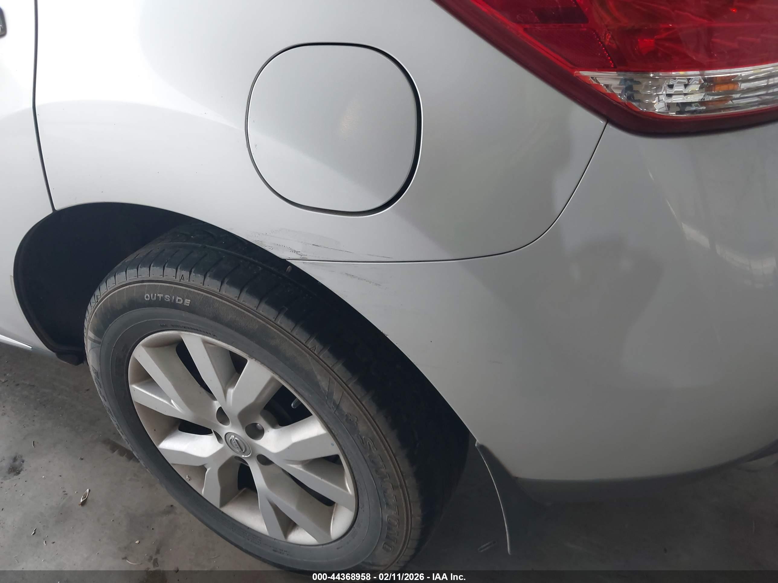 NISSAN MURANO image 6
