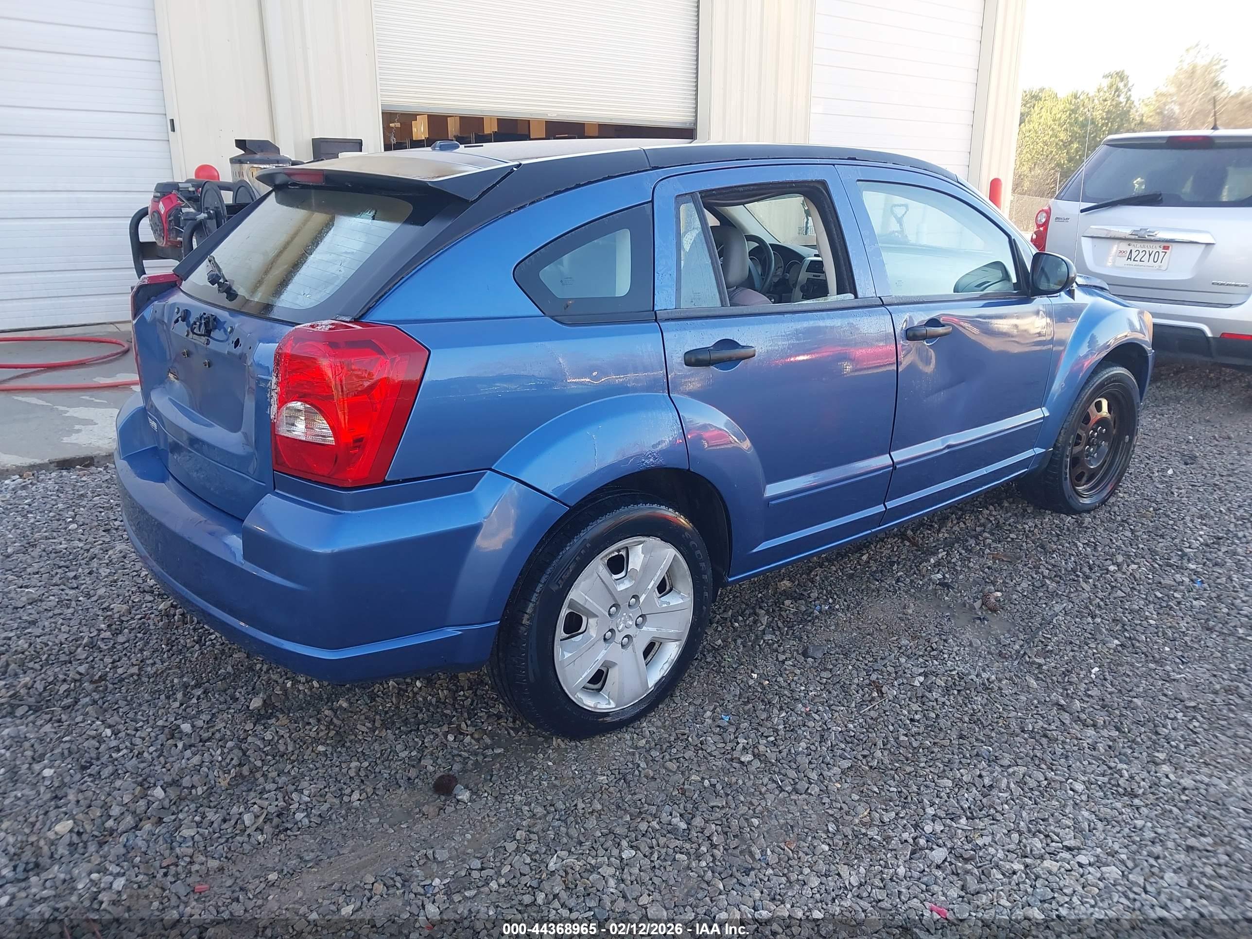 DODGE CALIBER image 4