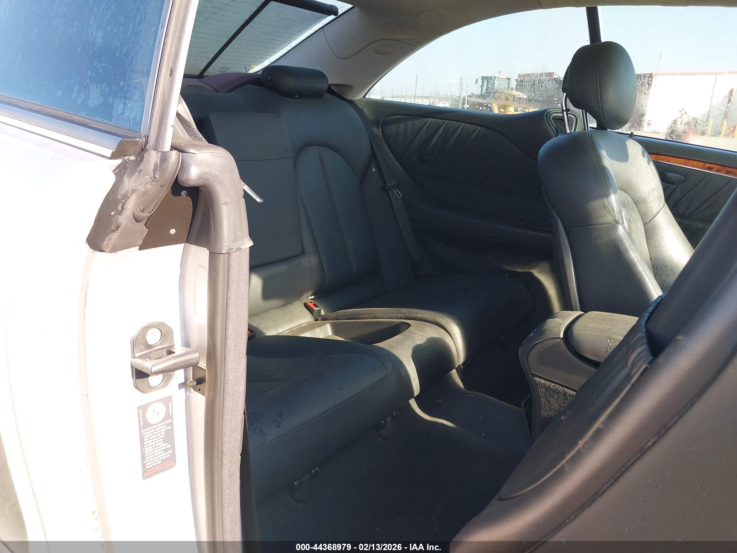 MERCEDES-BENZ CLK image 8
