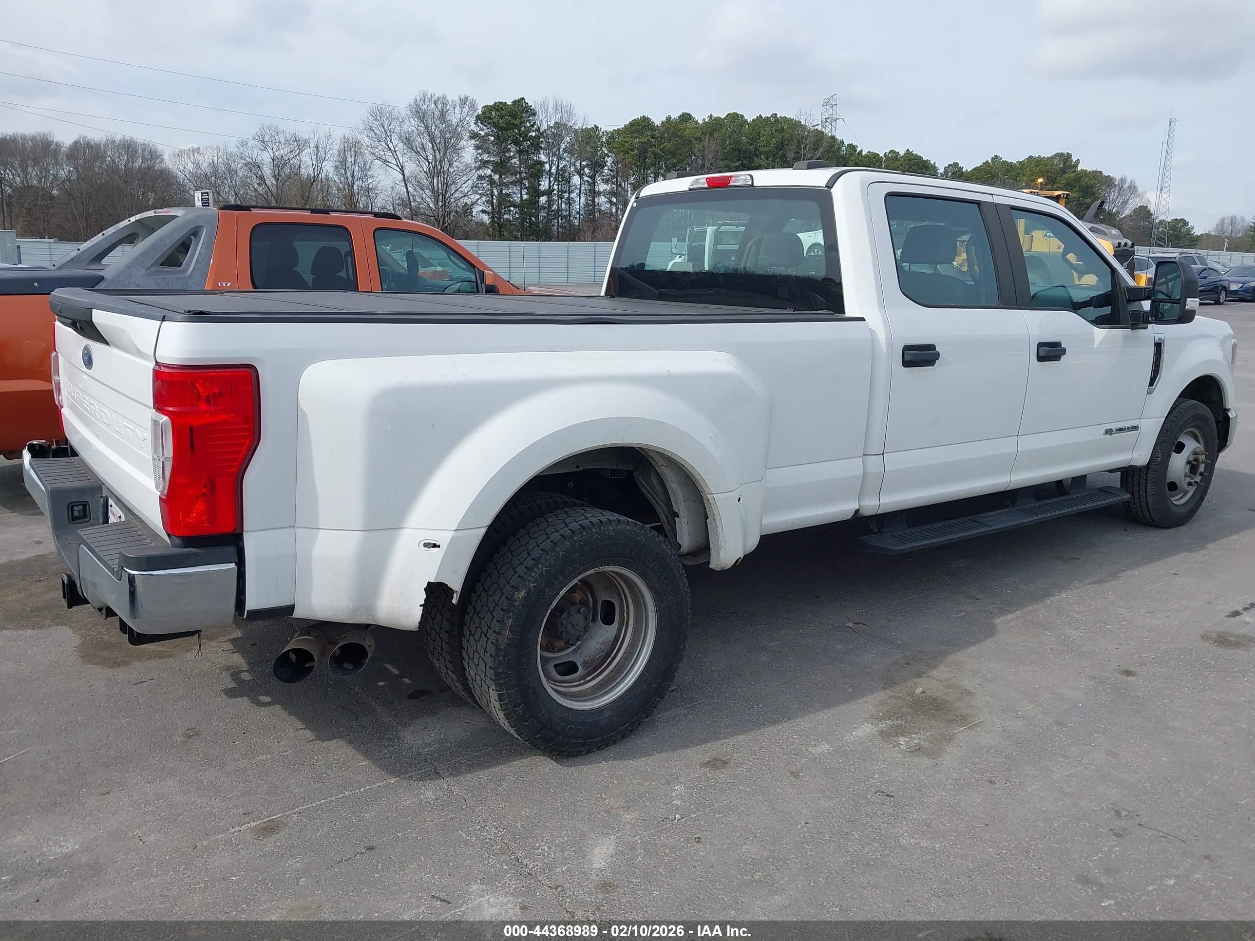 FORD F-350 image 4