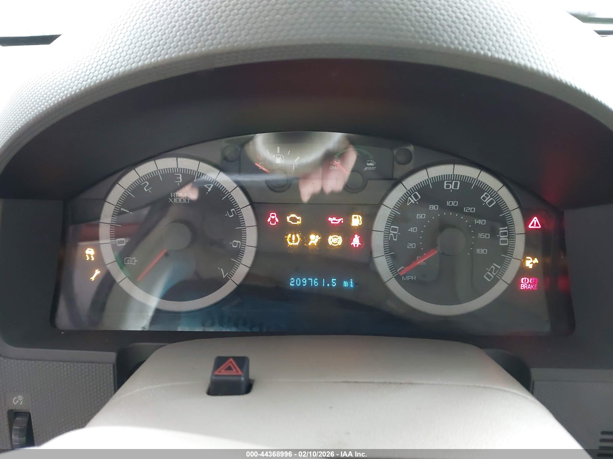 FORD ESCAPE image 7