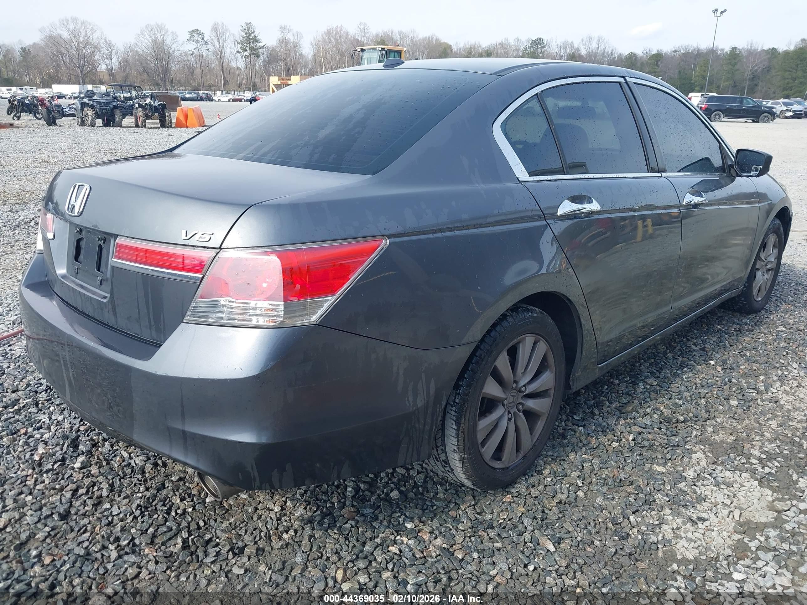 HONDA ACCORD image 4