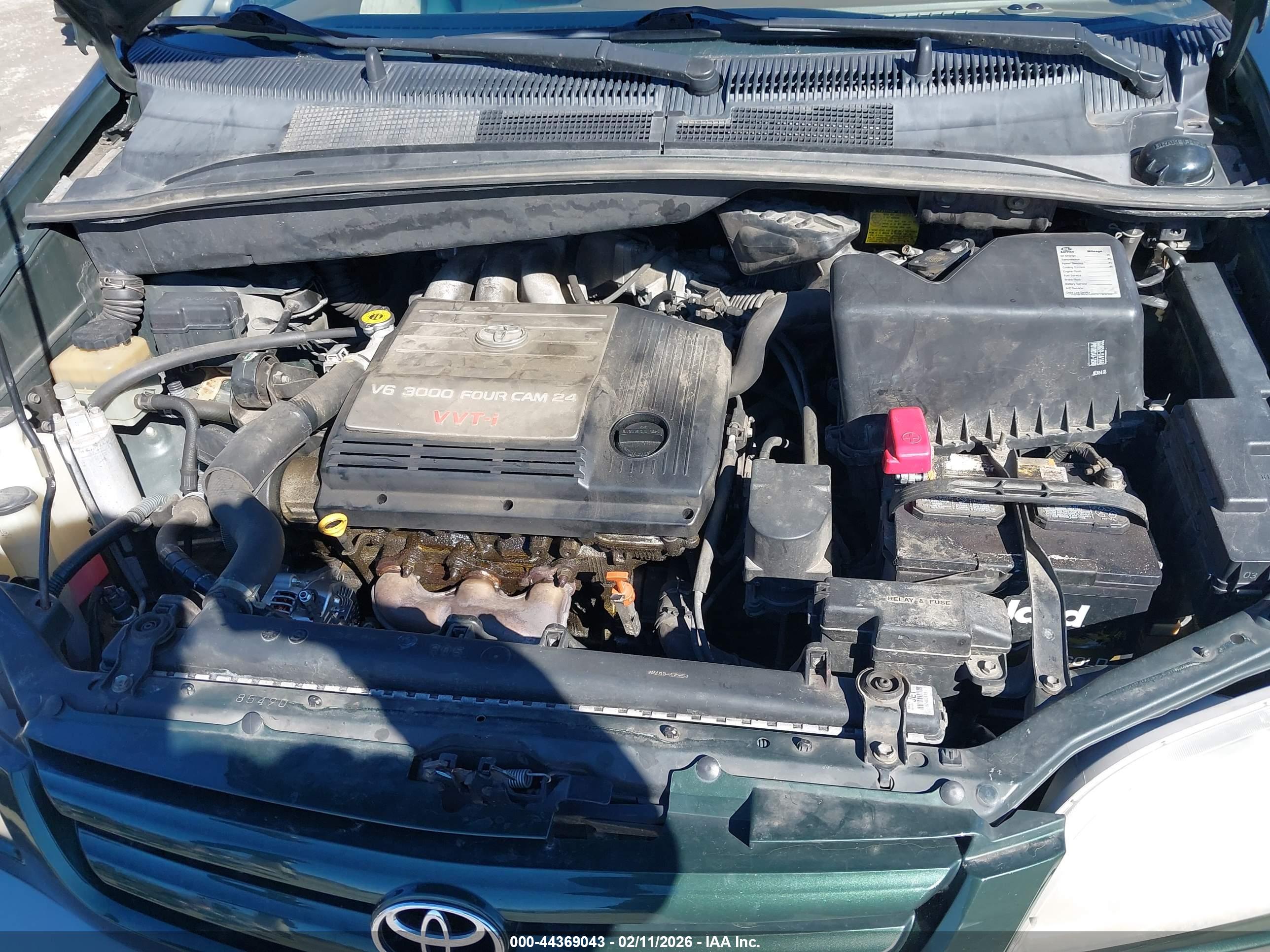 TOYOTA SIENNA image 10