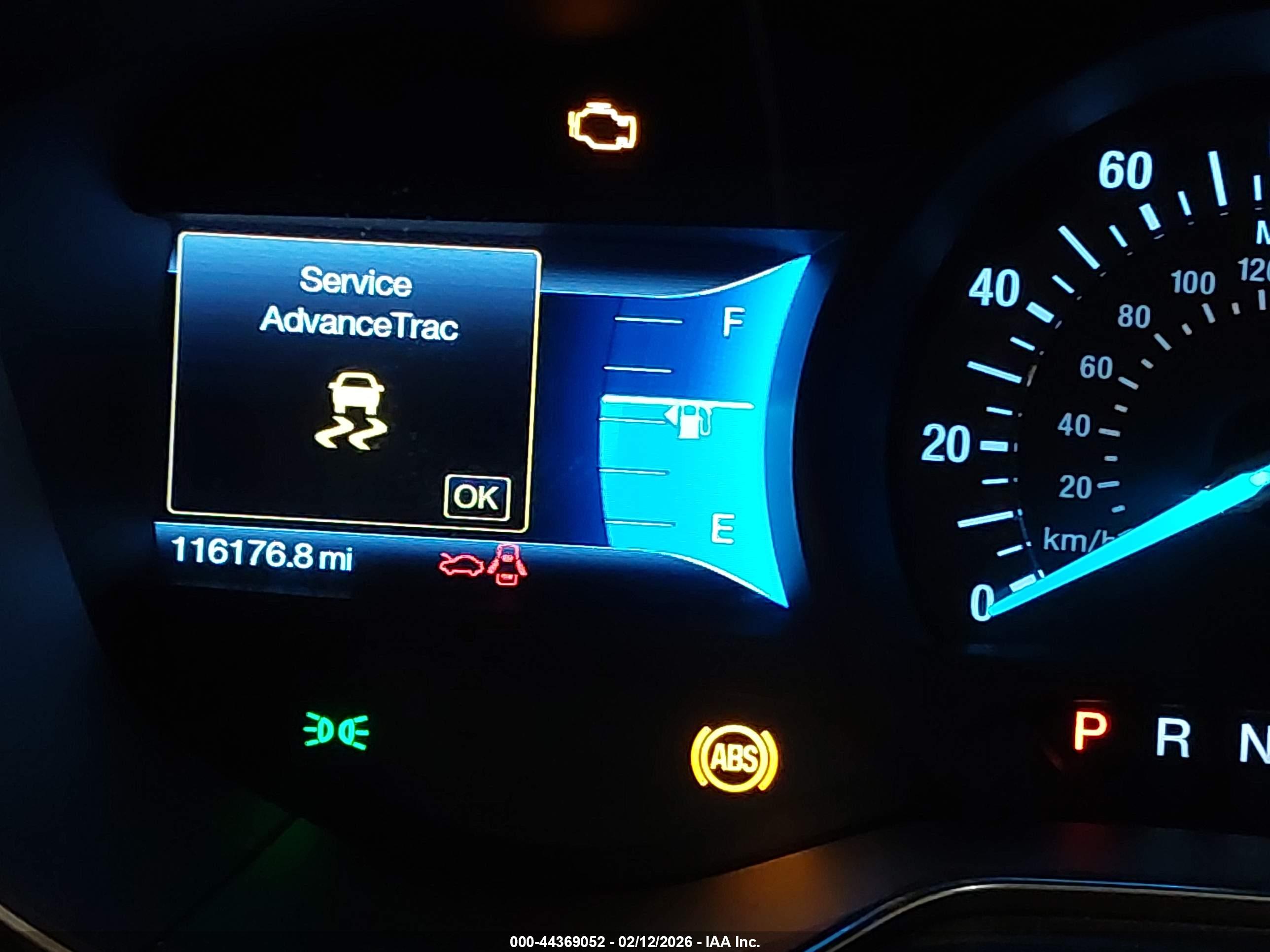 FORD FUSION image 7