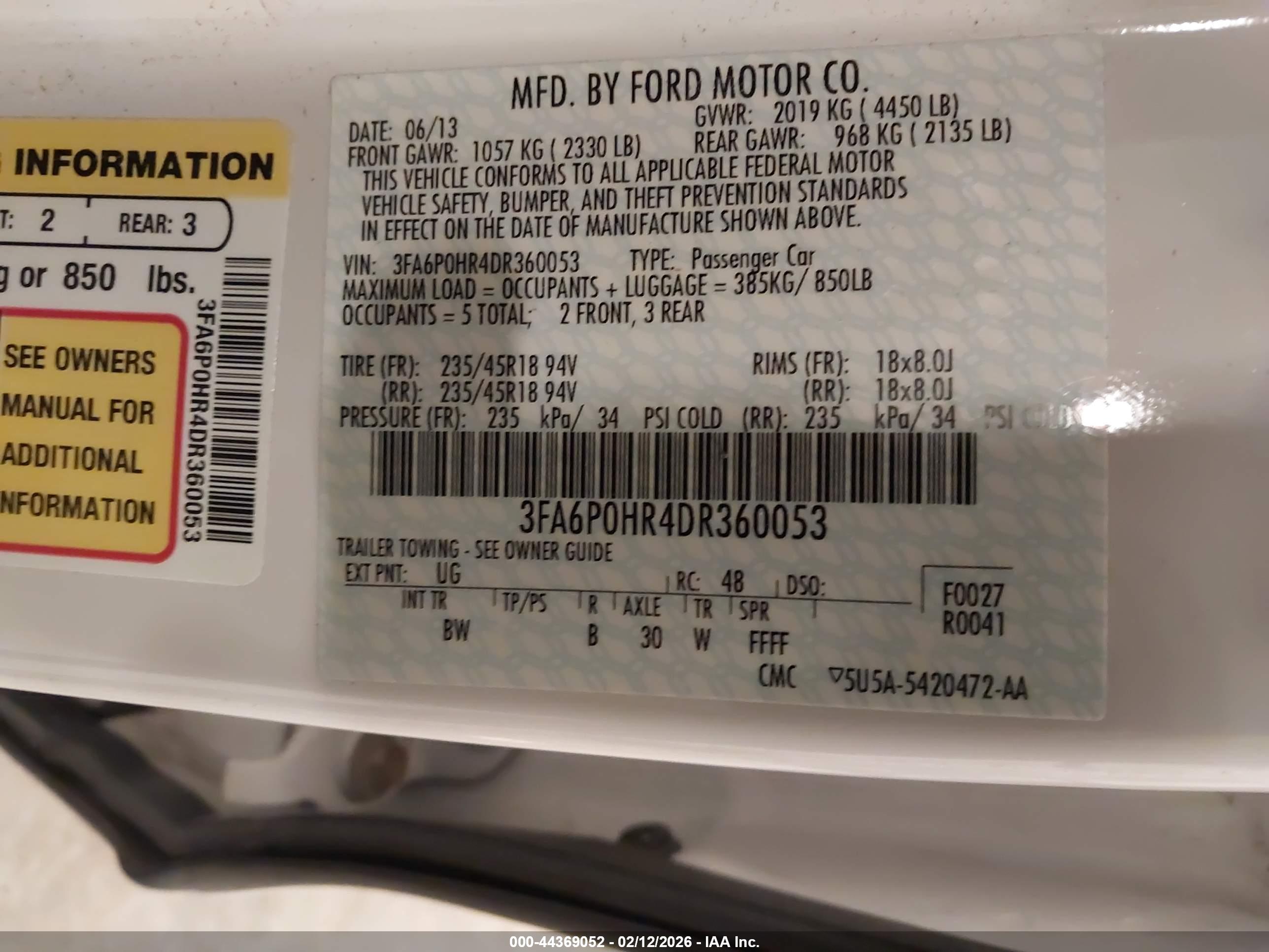 FORD FUSION image 9