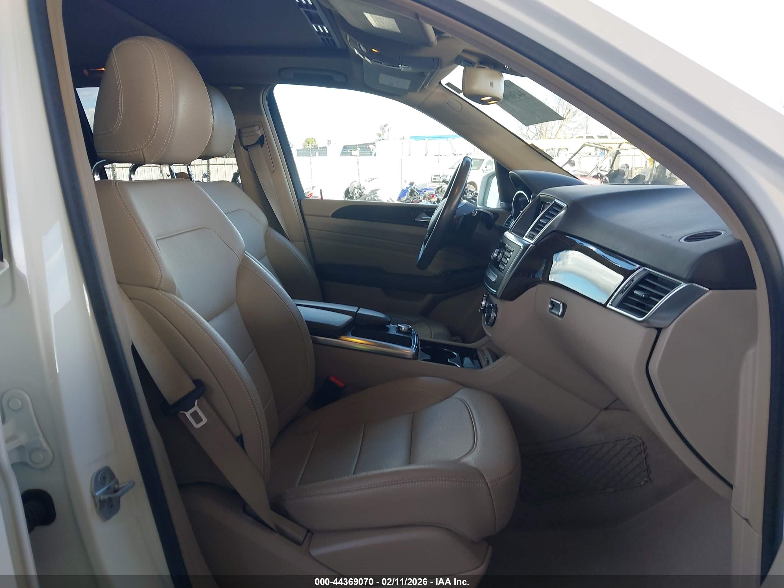 MERCEDES-BENZ ML image 5