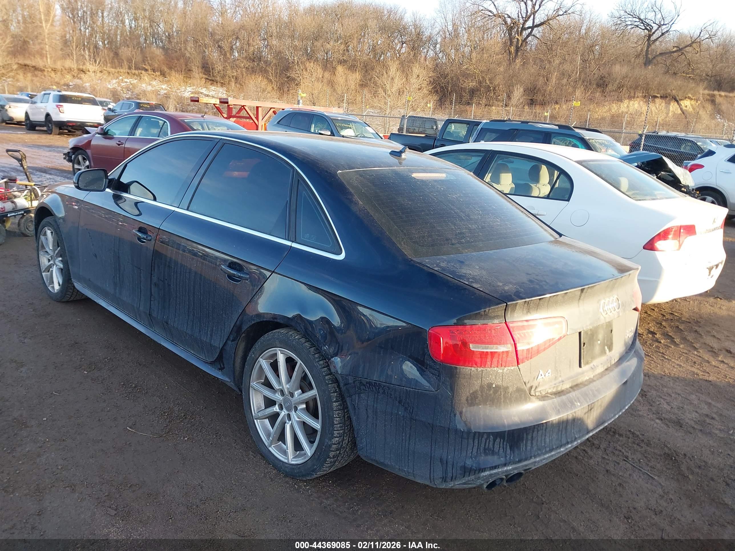 AUDI A4 image 3