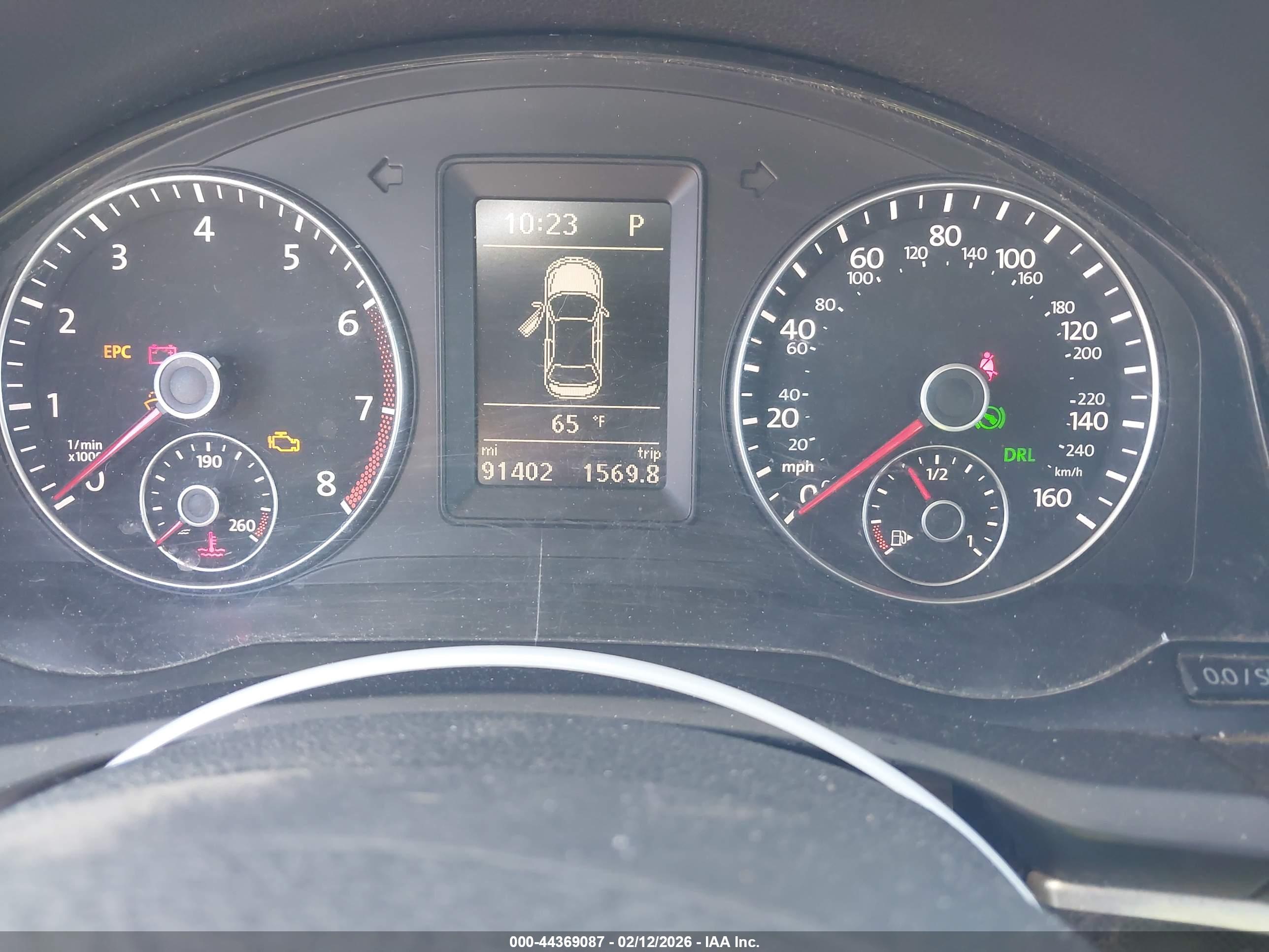 VOLKSWAGEN EOS image 7