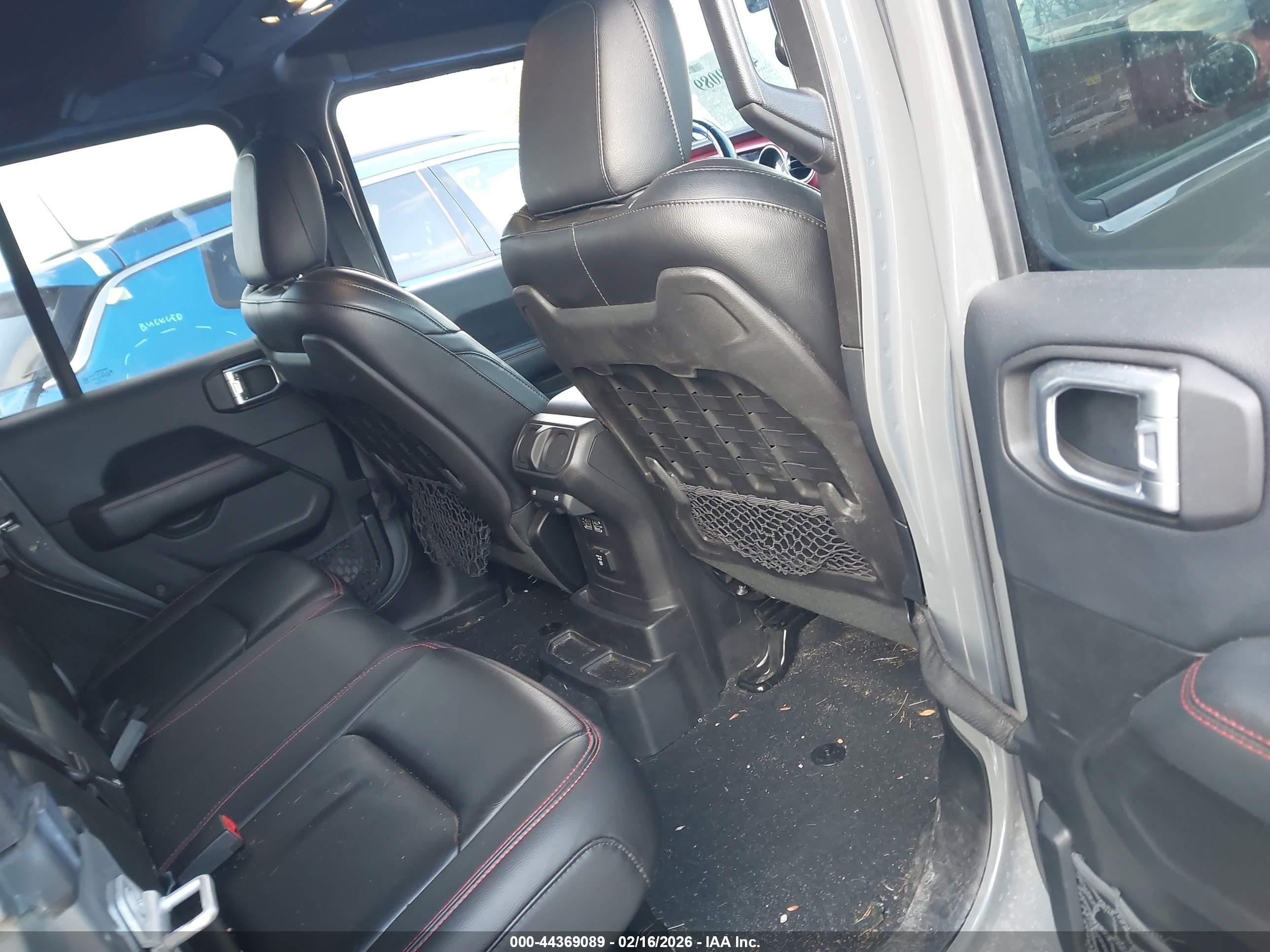 JEEP WRANGLER image 8
