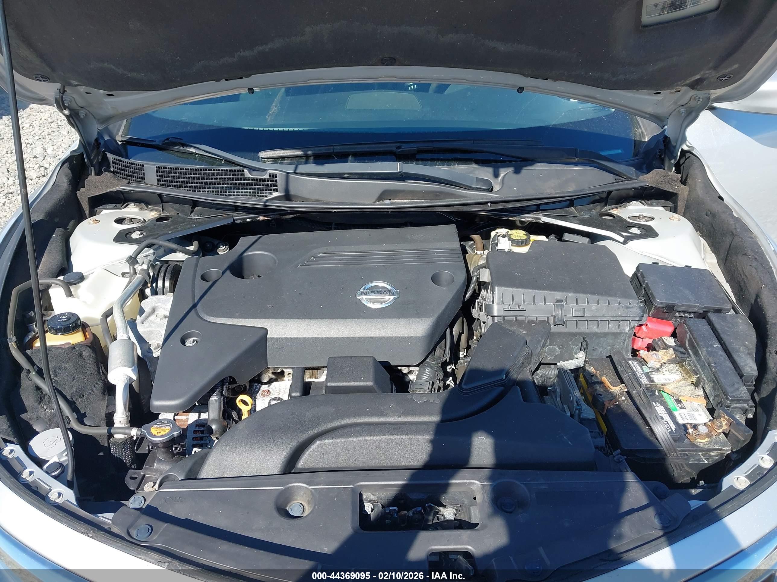 NISSAN ALTIMA image 10