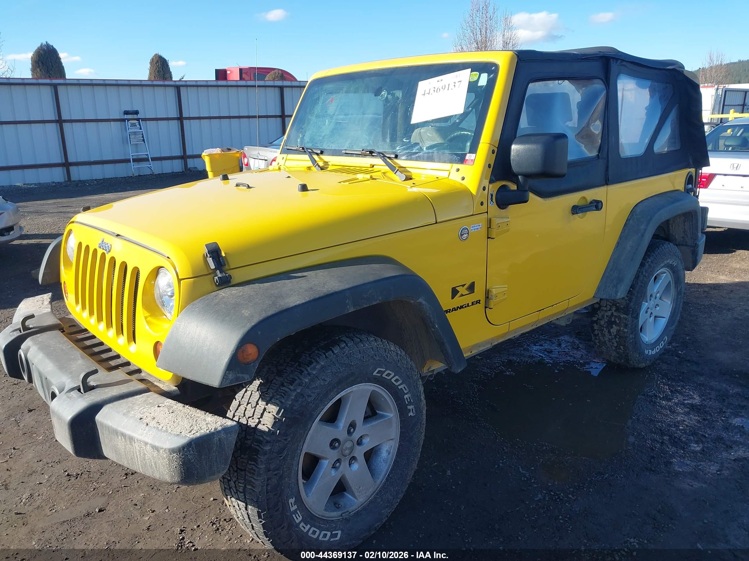 JEEP WRANGLER image 2