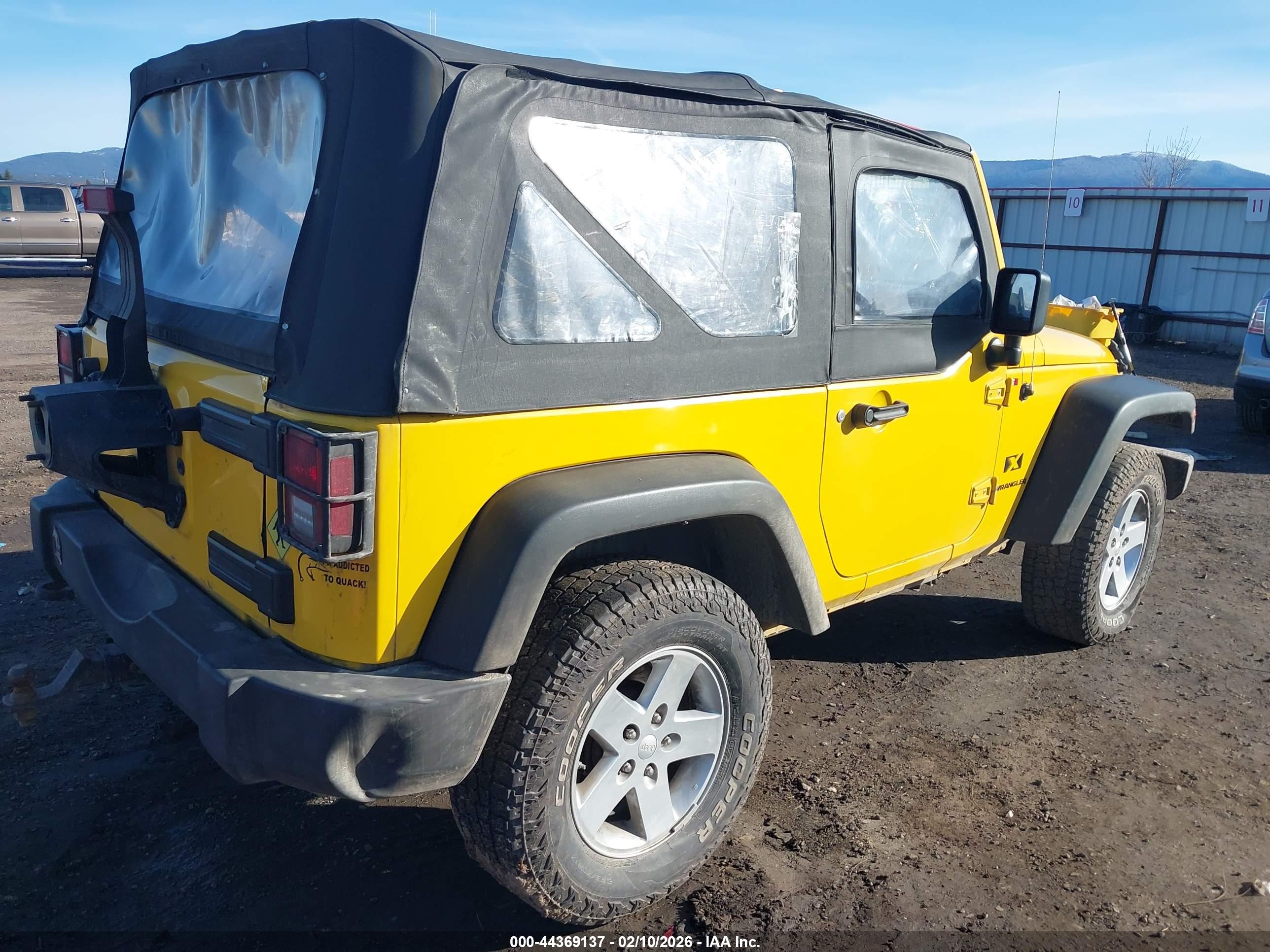 JEEP WRANGLER image 4