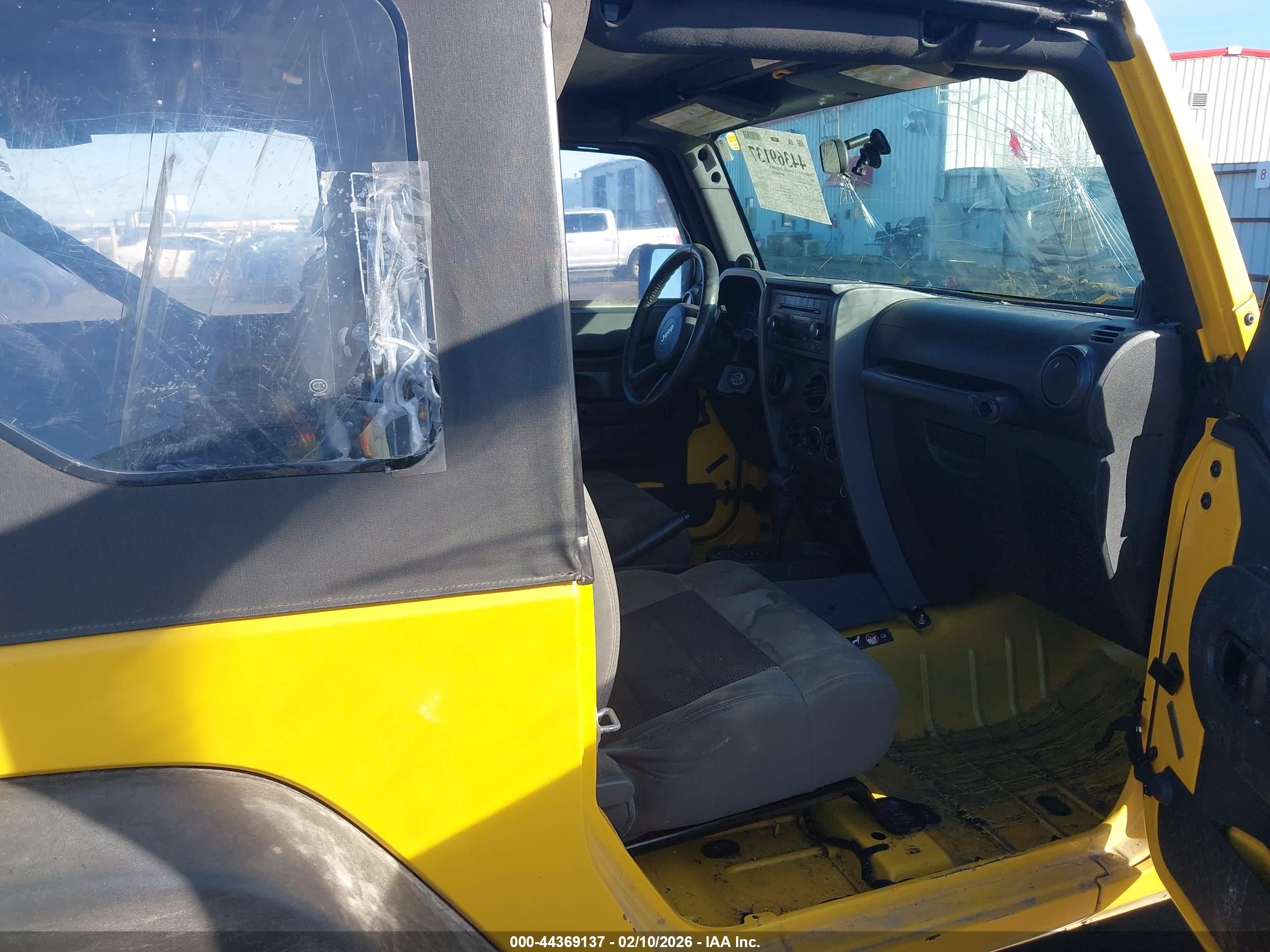JEEP WRANGLER image 5