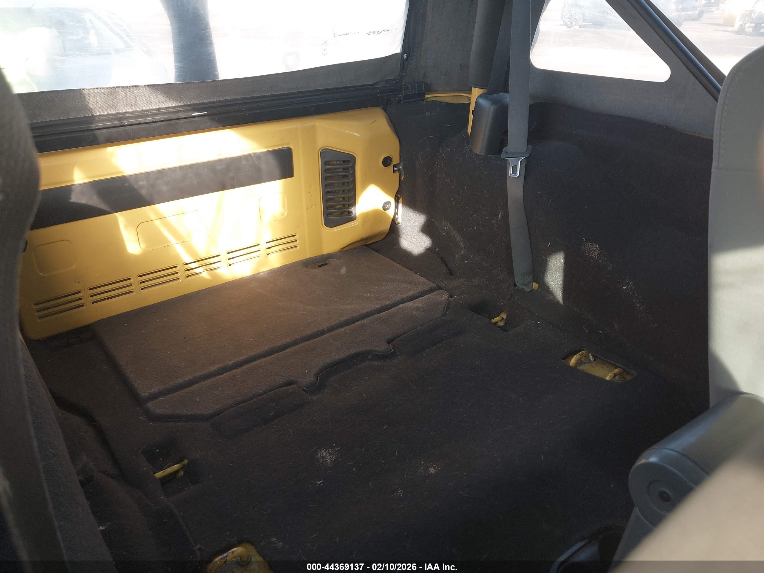 JEEP WRANGLER image 8