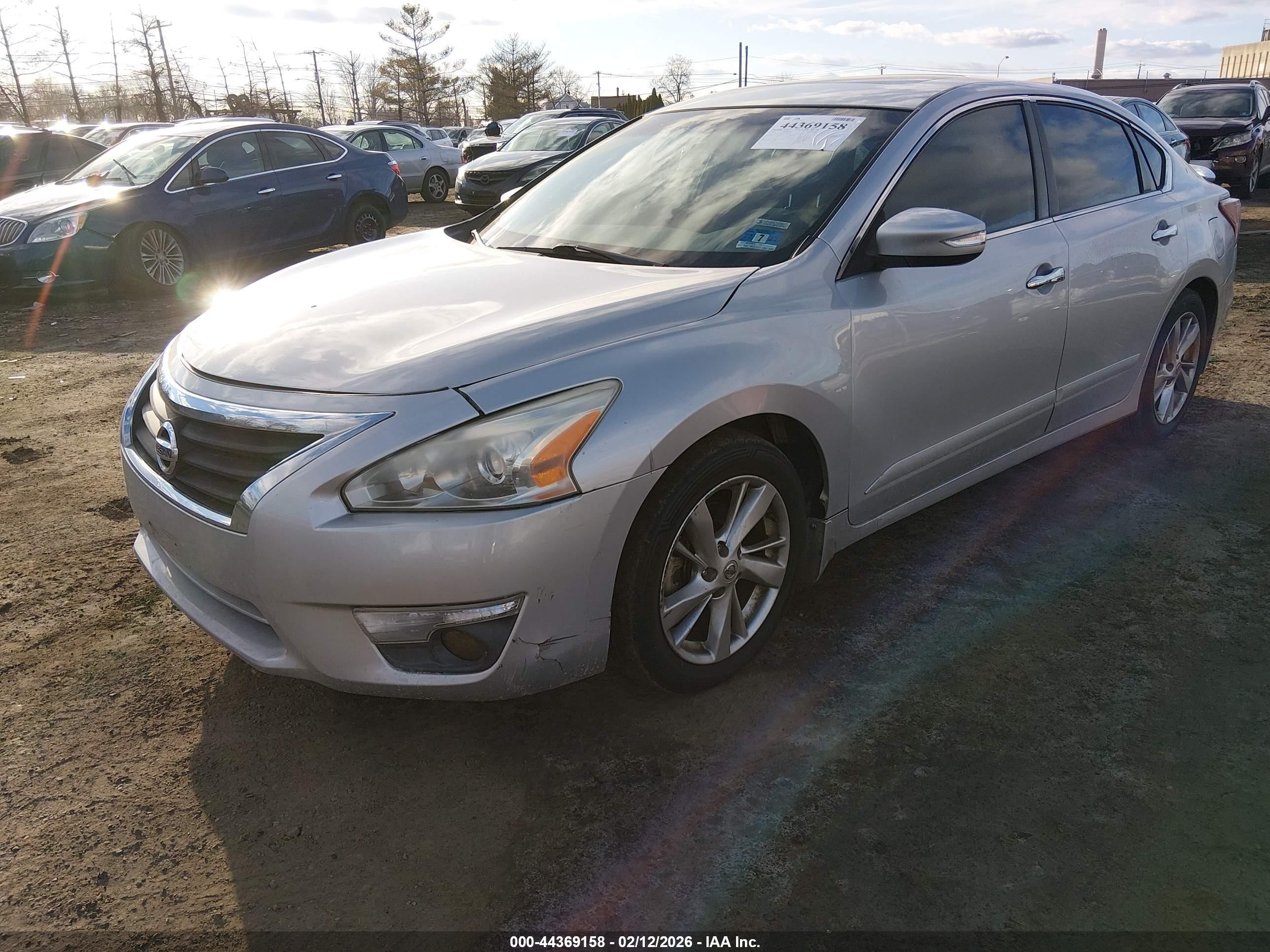 NISSAN ALTIMA image 2
