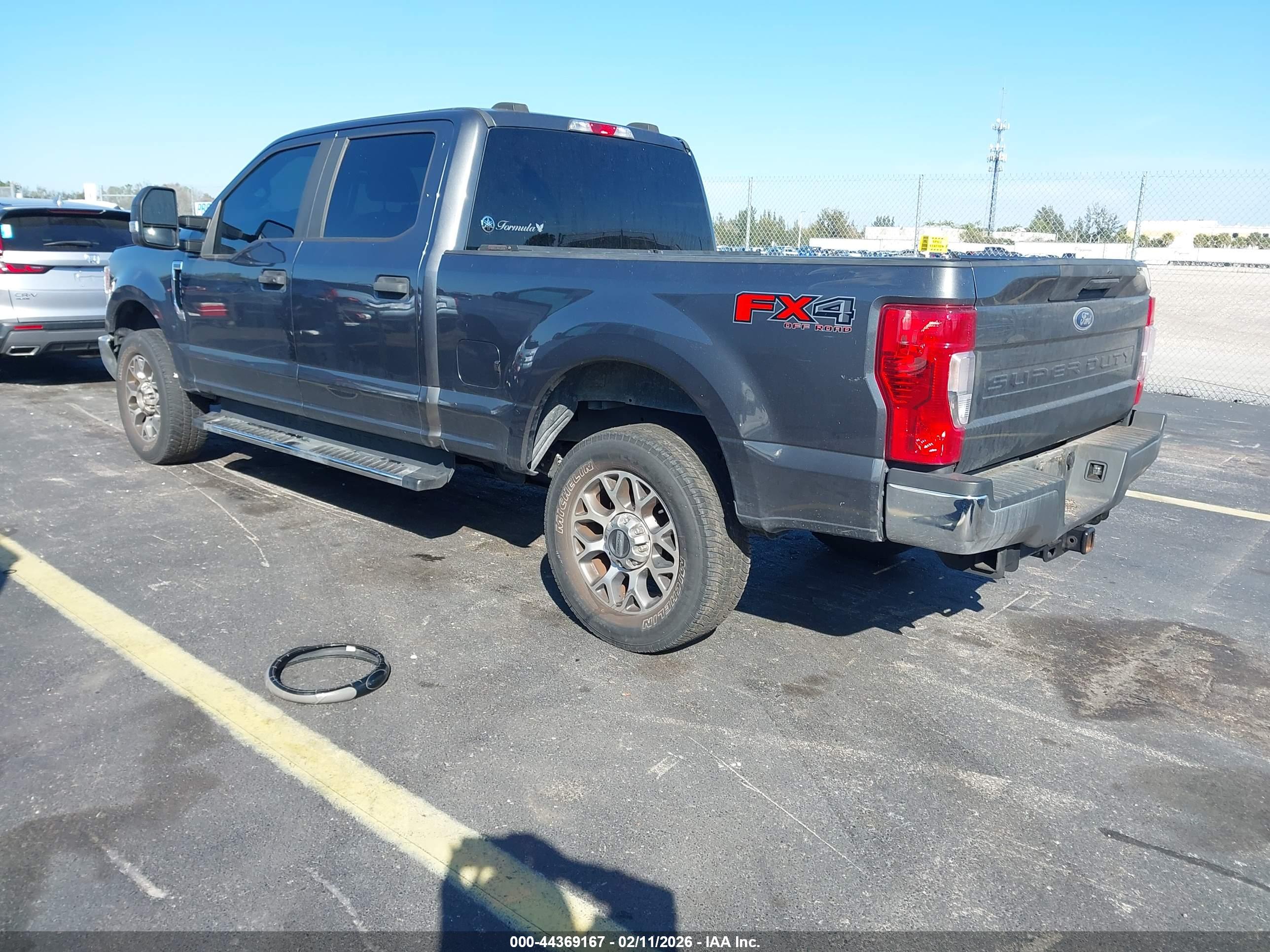 FORD F-250 image 3