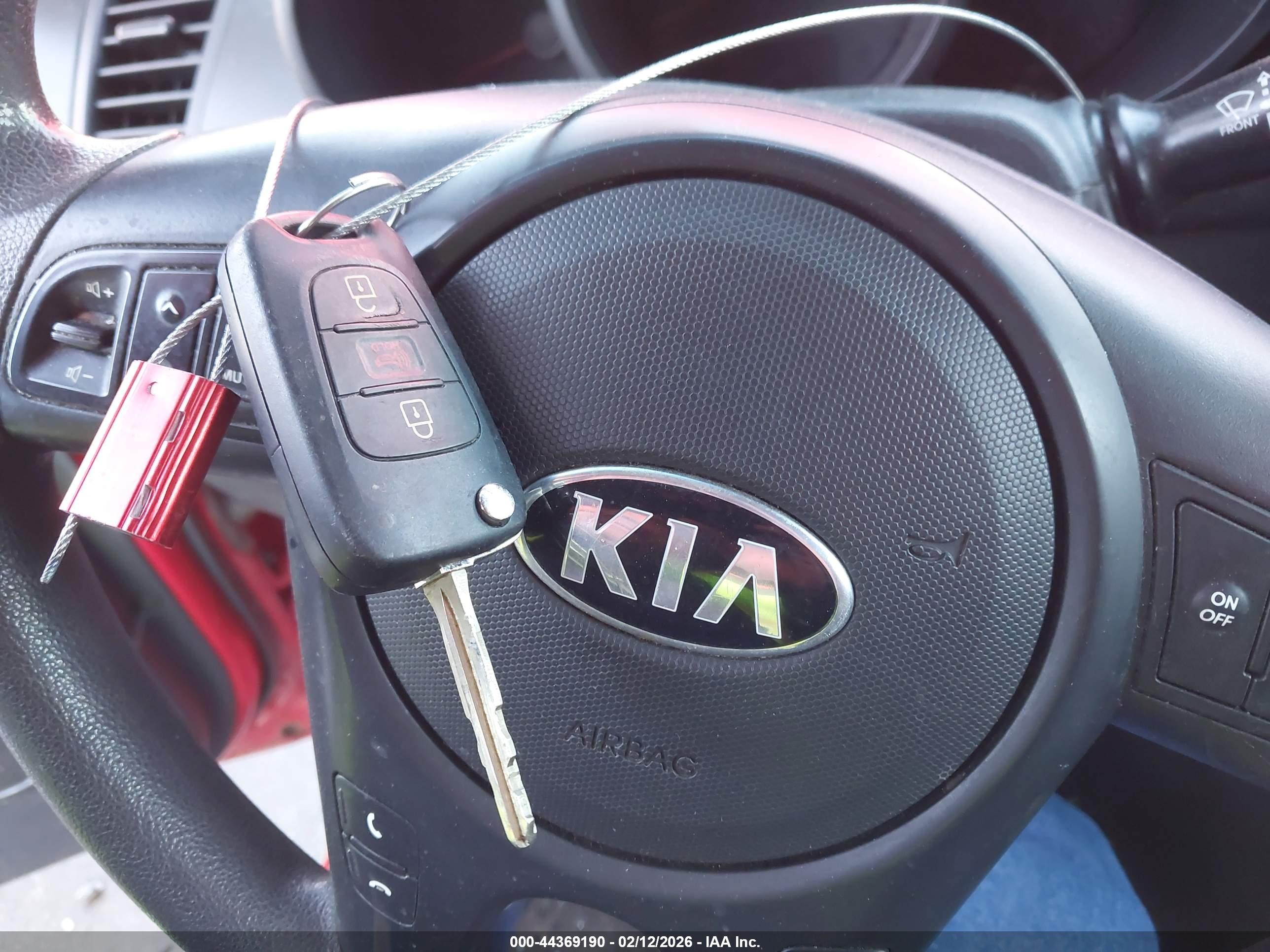KIA SOUL image 11