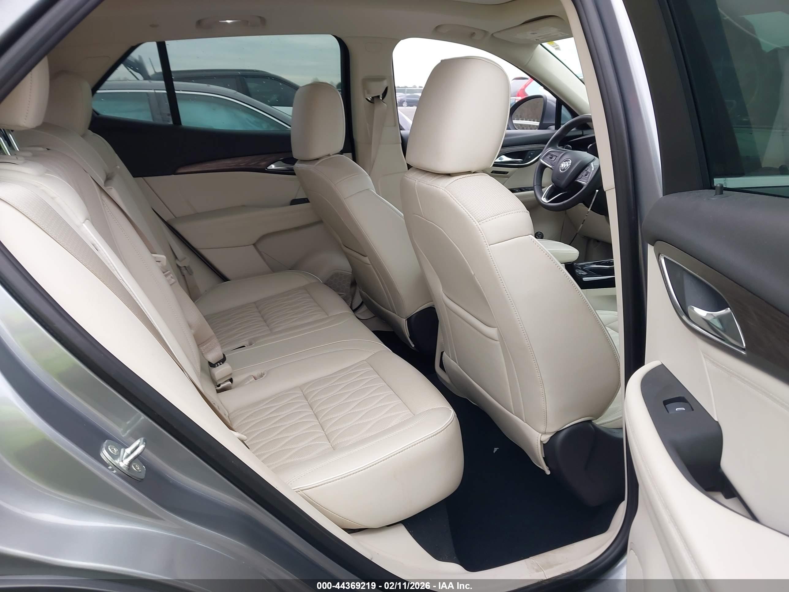 BUICK ENVISION image 8