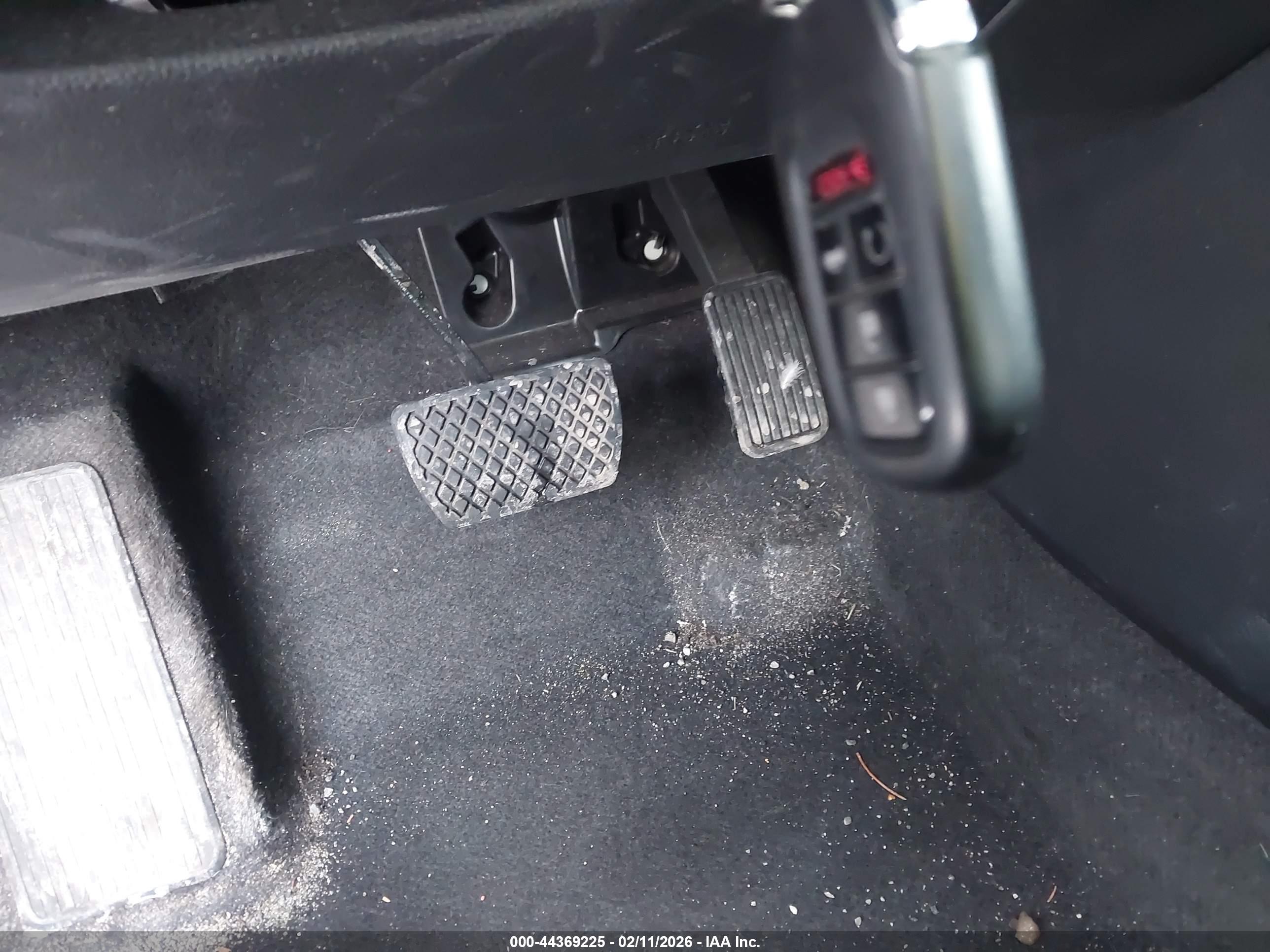 HONDA ACCORD image 11