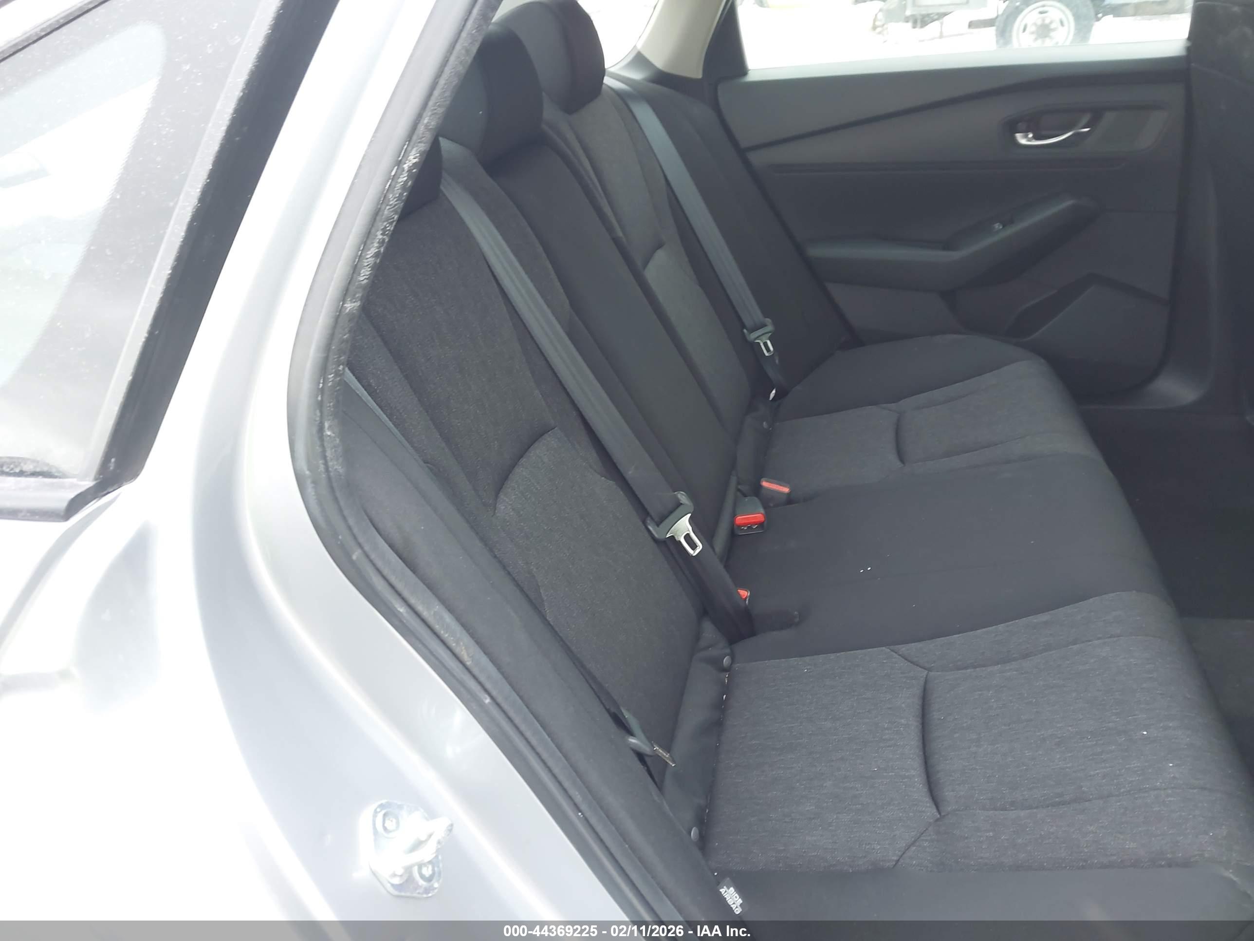 HONDA ACCORD image 8