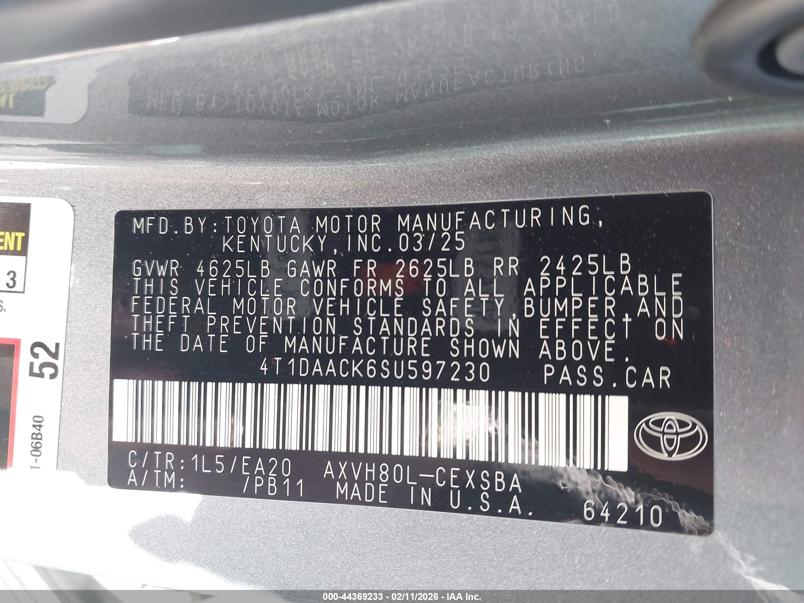 TOYOTA CAMRY image 9