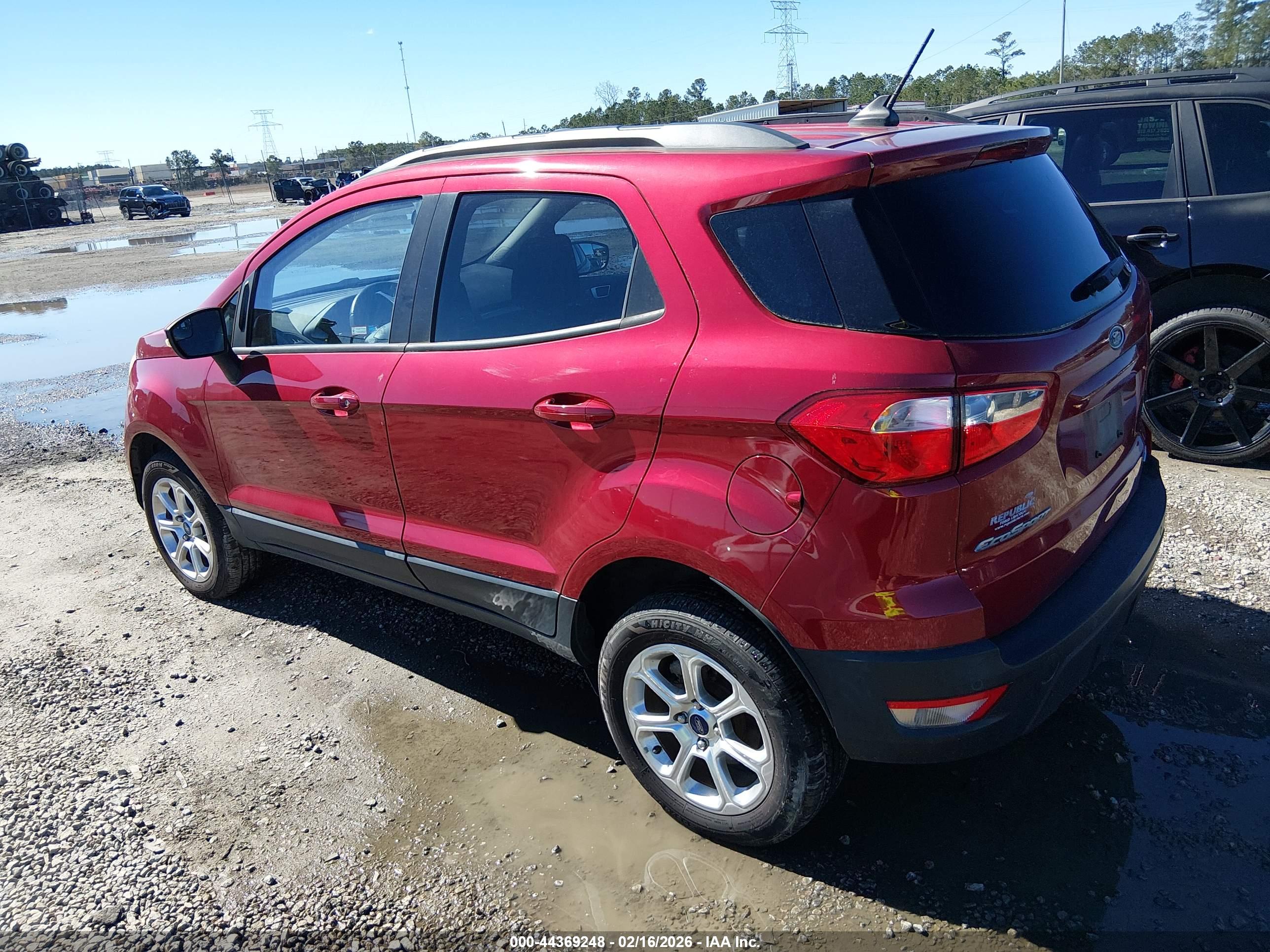 FORD ECOSPORT image 3