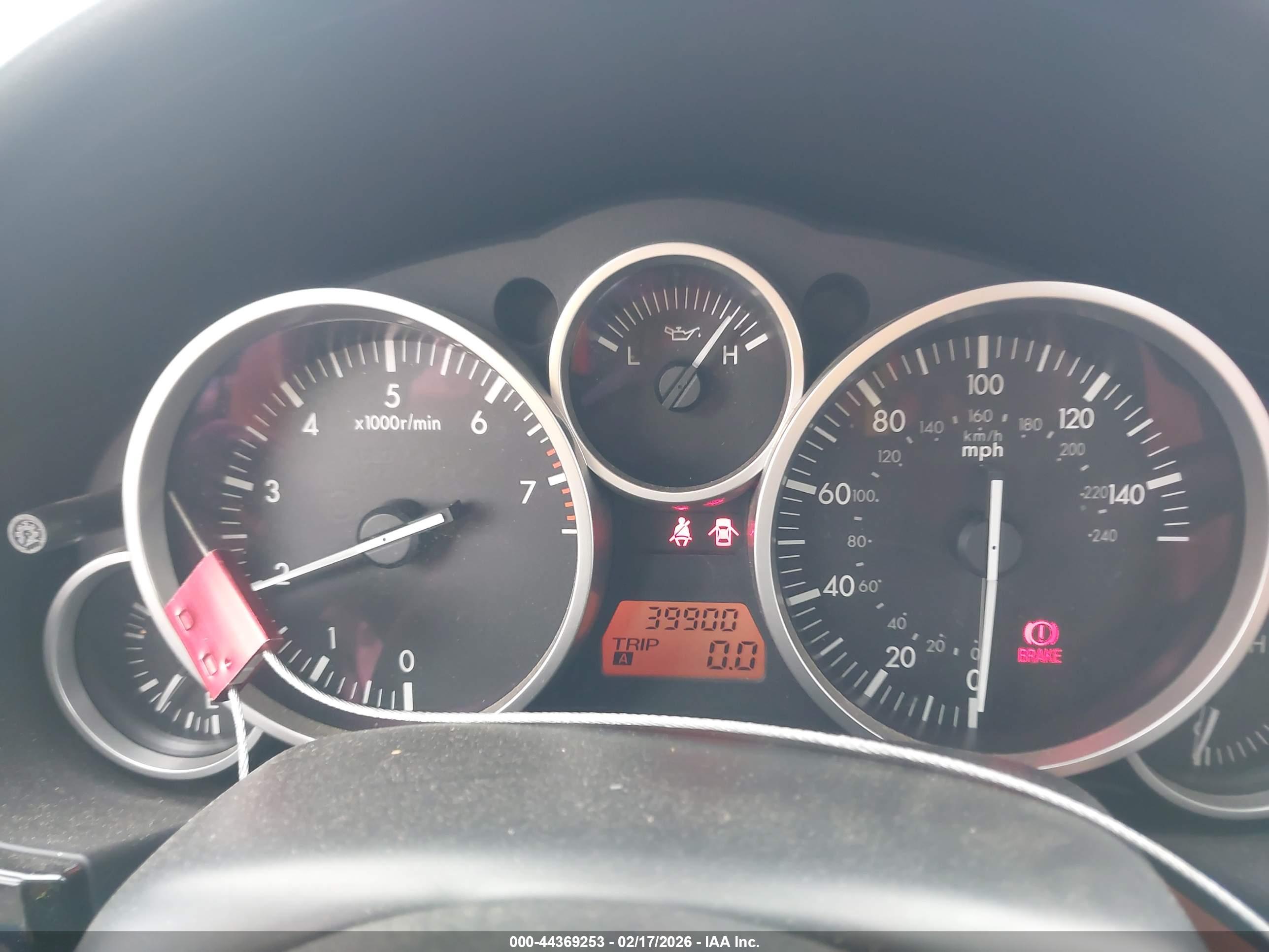 MAZDA MX-5 image 7