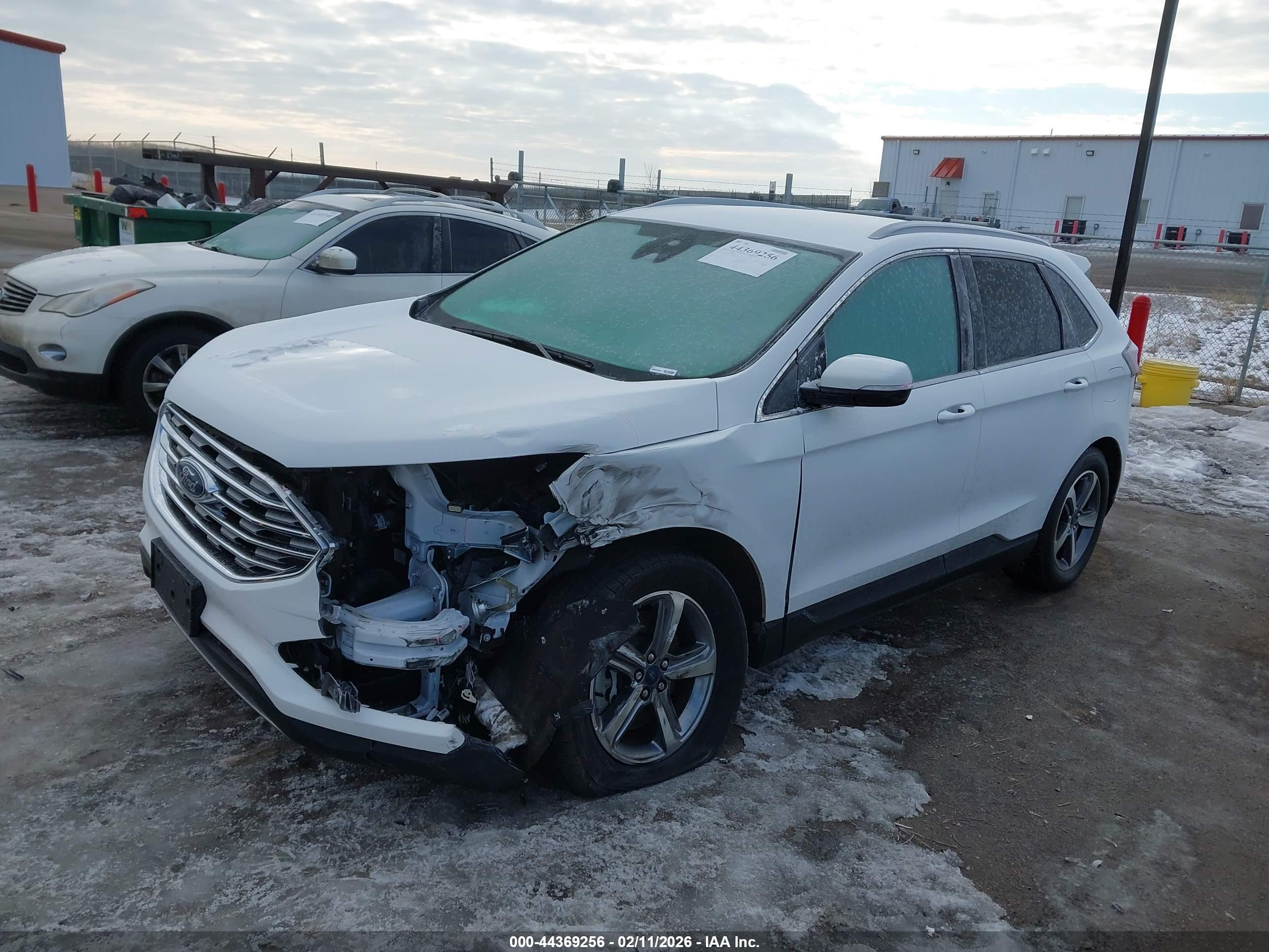 FORD EDGE image 2