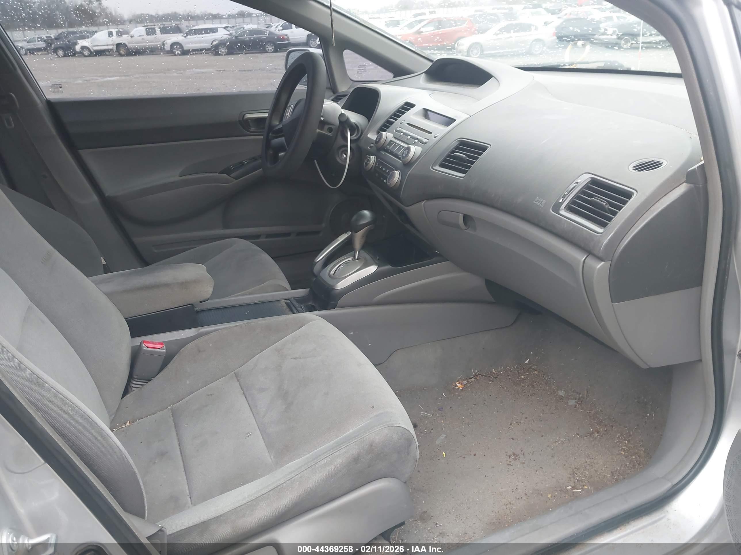 HONDA CIVIC image 5