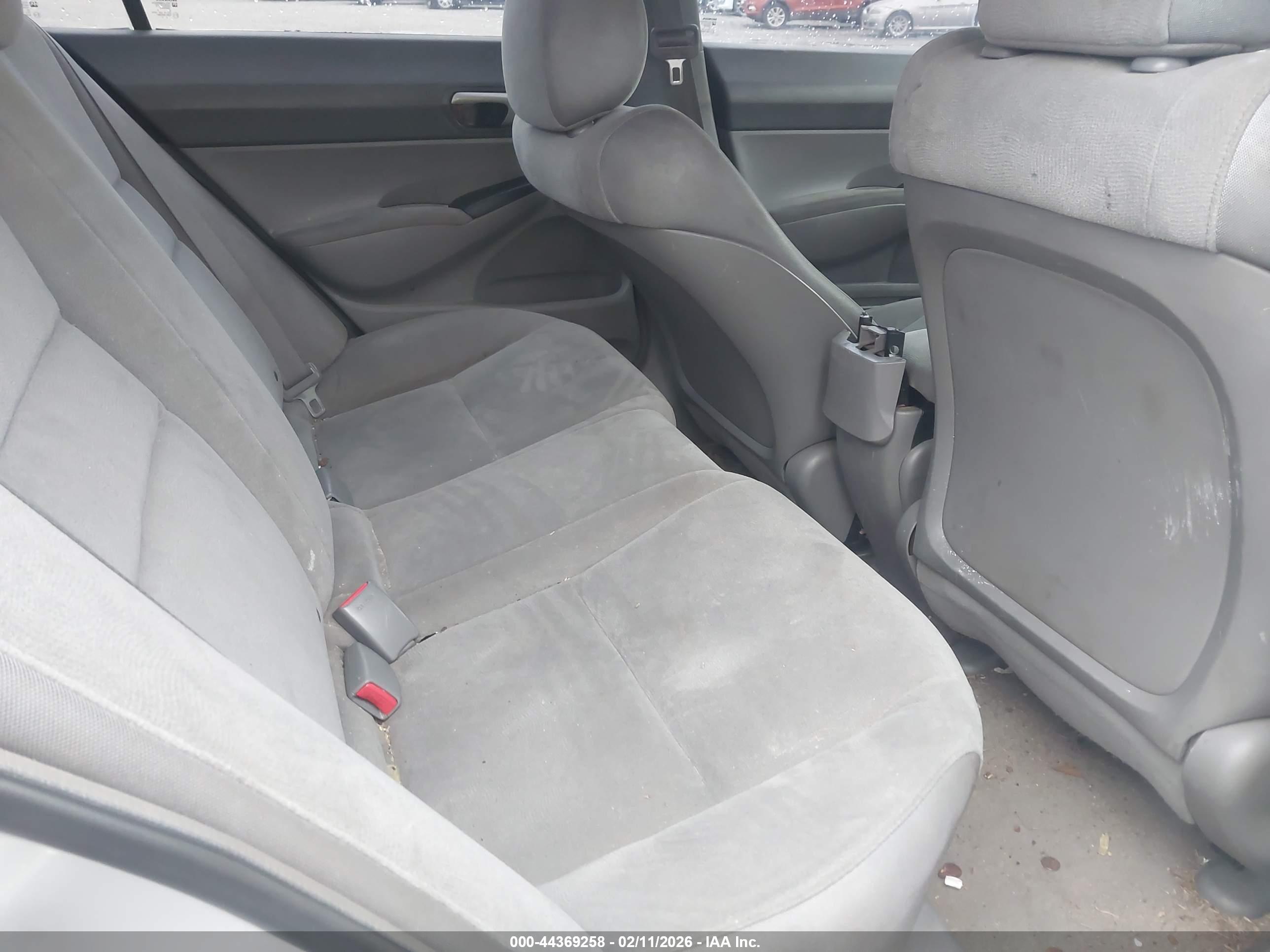HONDA CIVIC image 8
