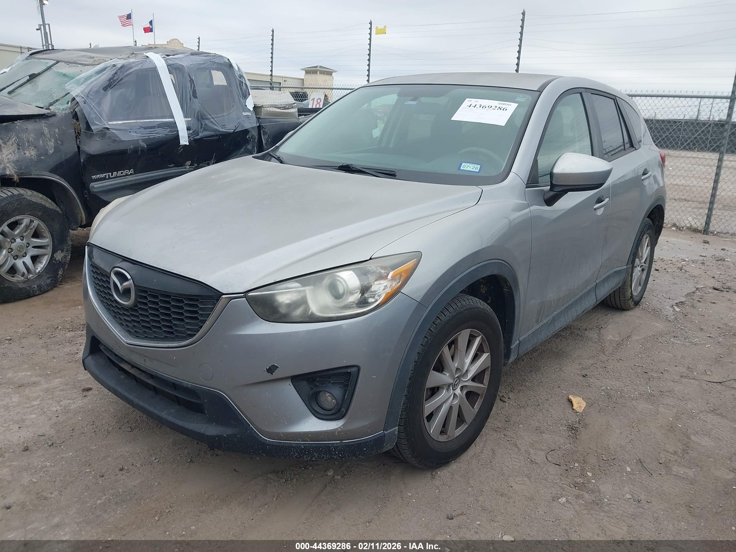 MAZDA CX-5 image 2