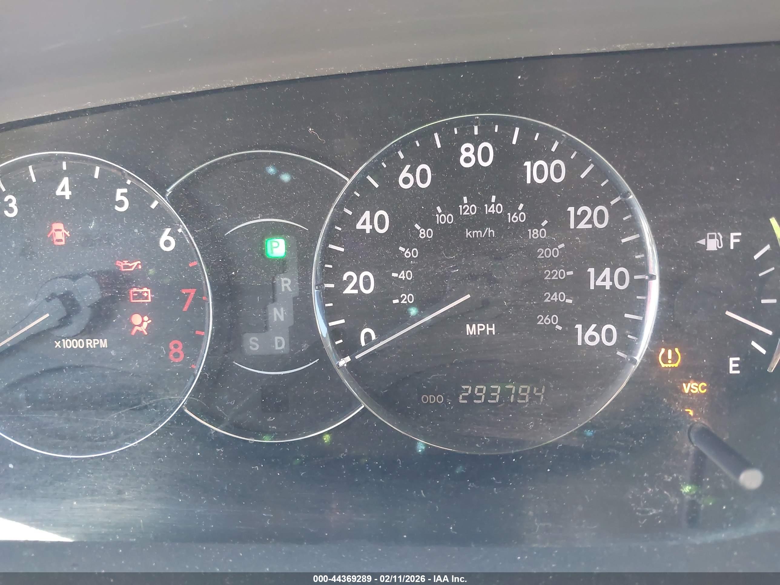 TOYOTA AVALON image 7