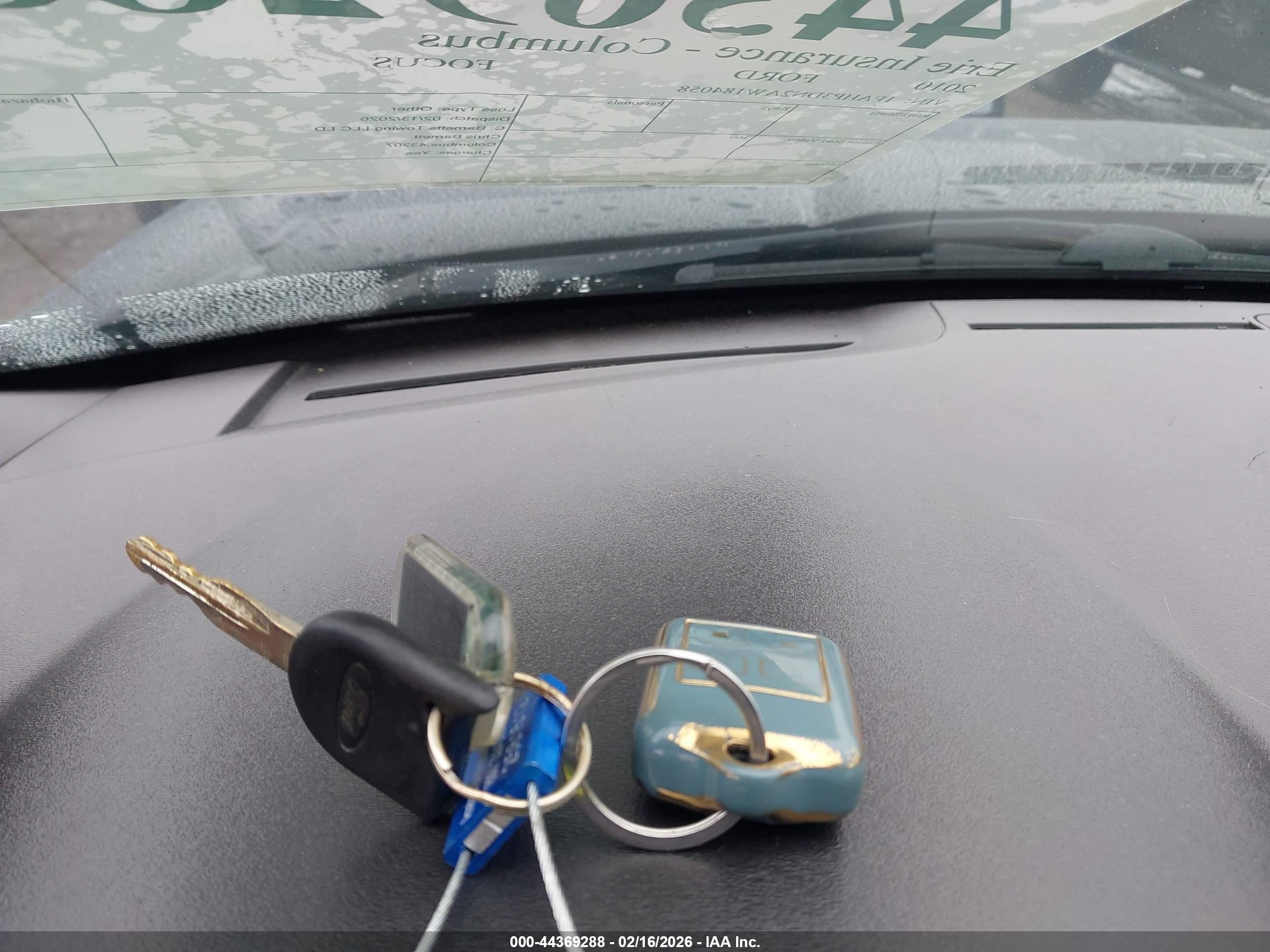 FORD FOCUS image 11