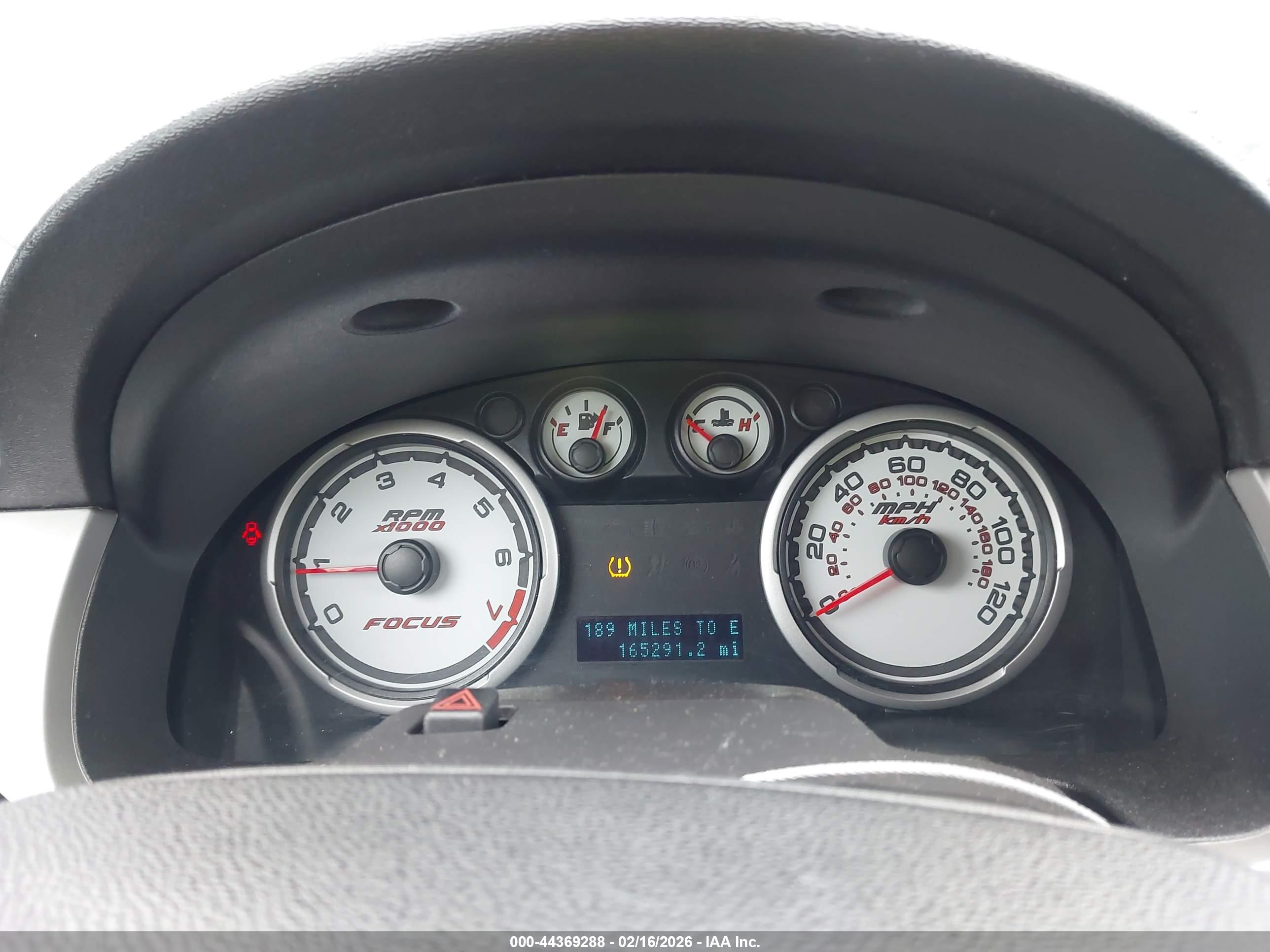 FORD FOCUS image 7