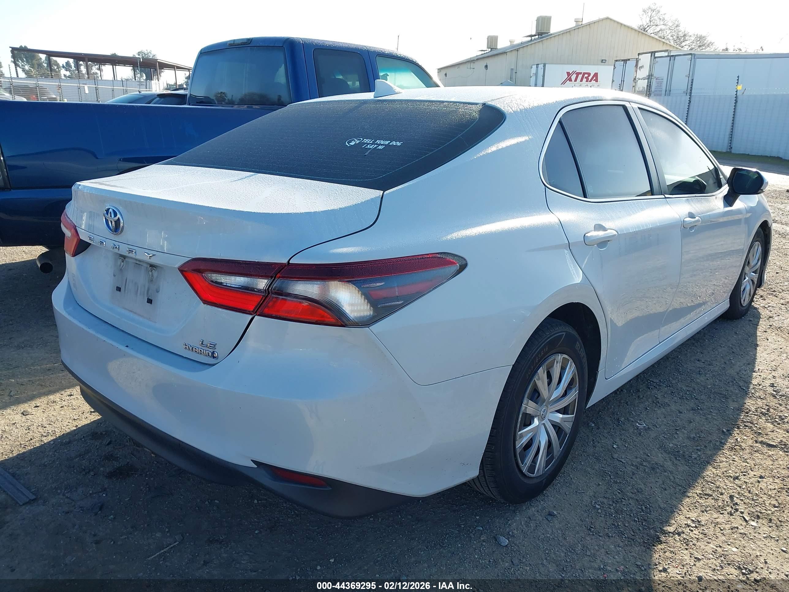 TOYOTA CAMRY image 4